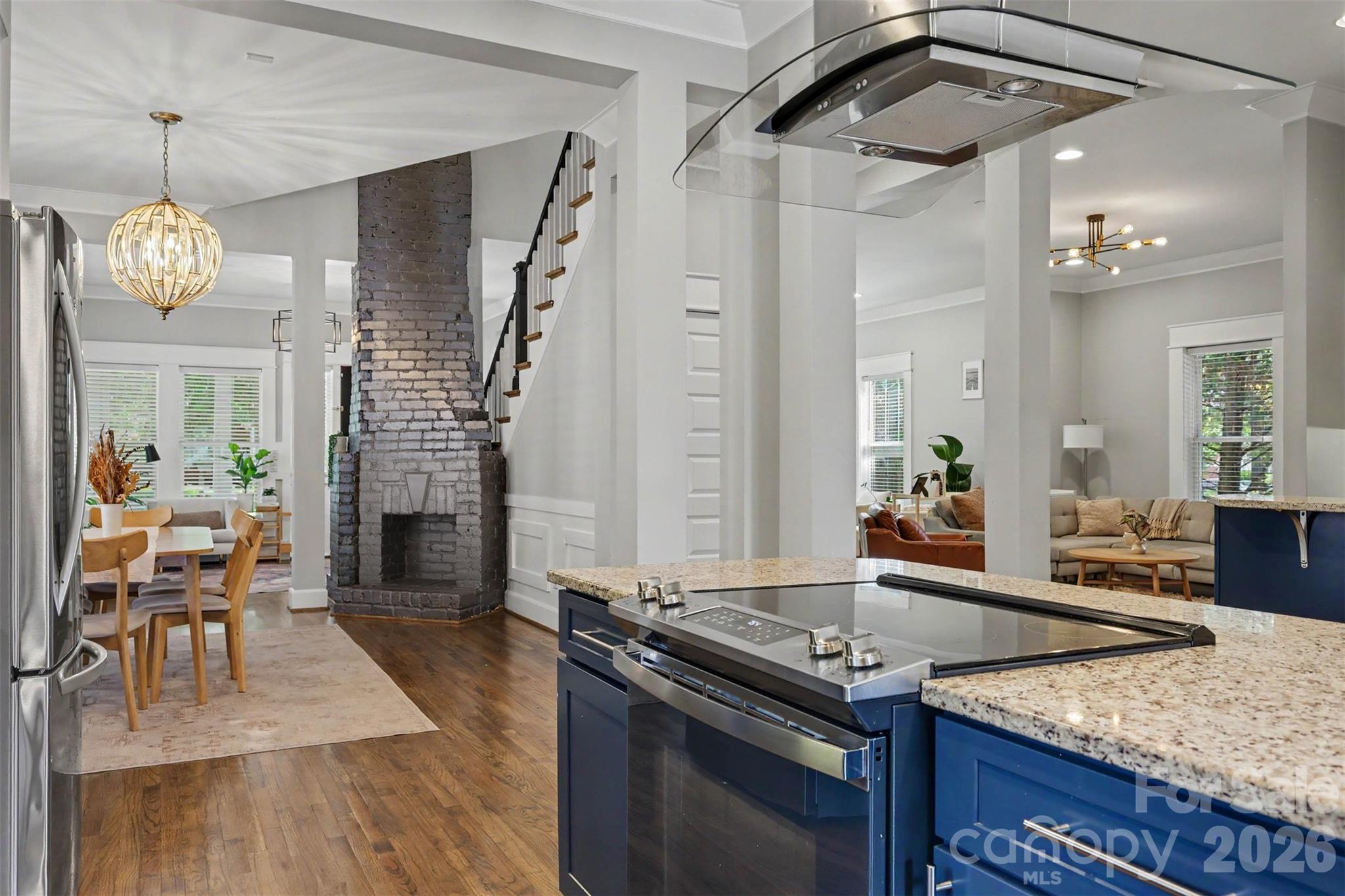 303 Sylvania Avenue — Charlotte