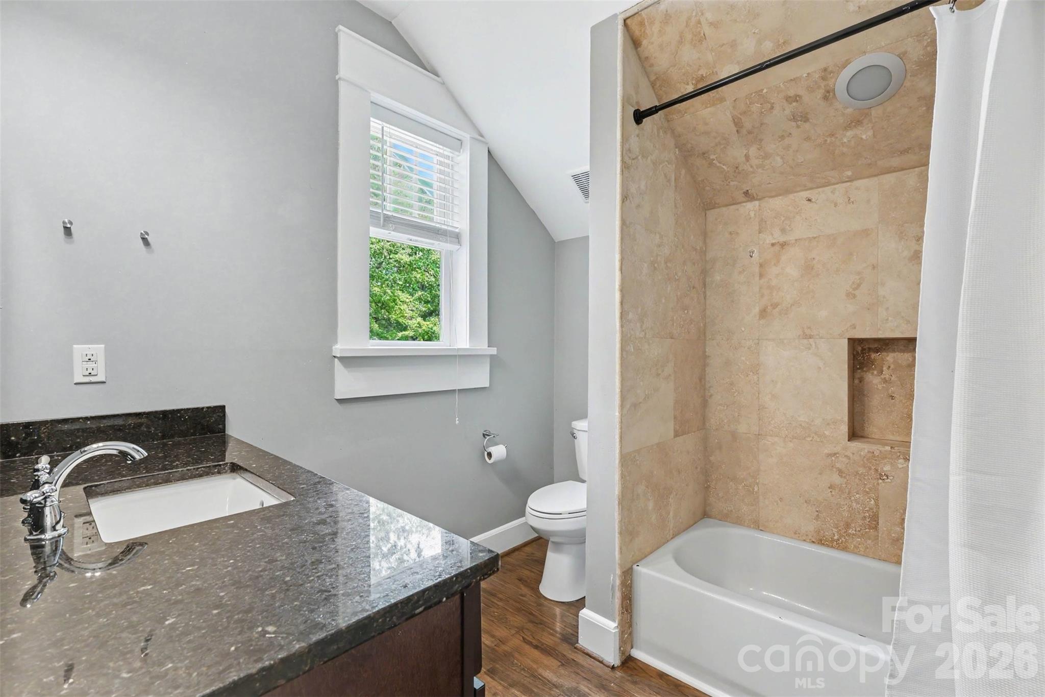 303 Sylvania Avenue — Charlotte