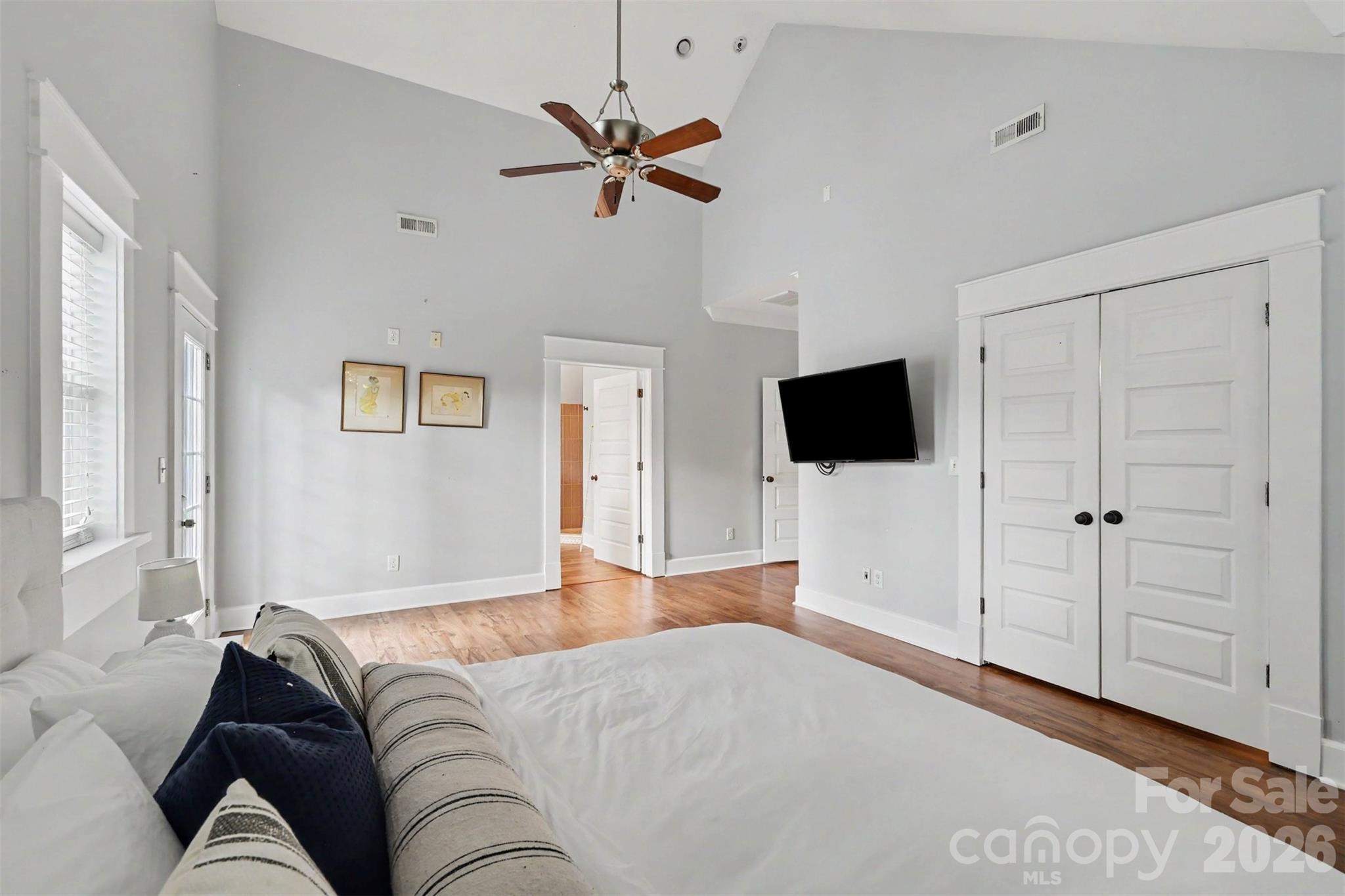 303 Sylvania Avenue — Charlotte