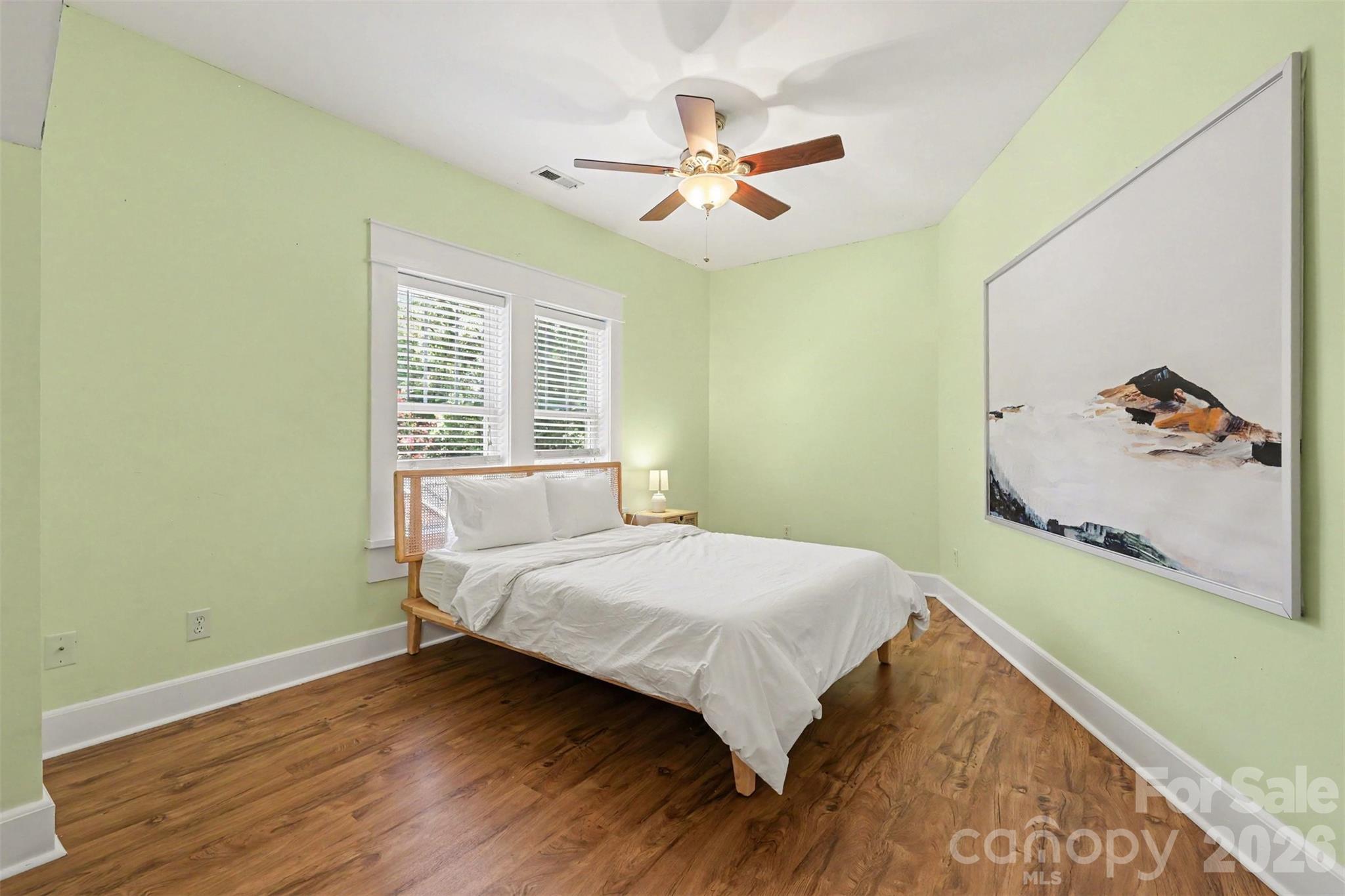 303 Sylvania Avenue — Charlotte