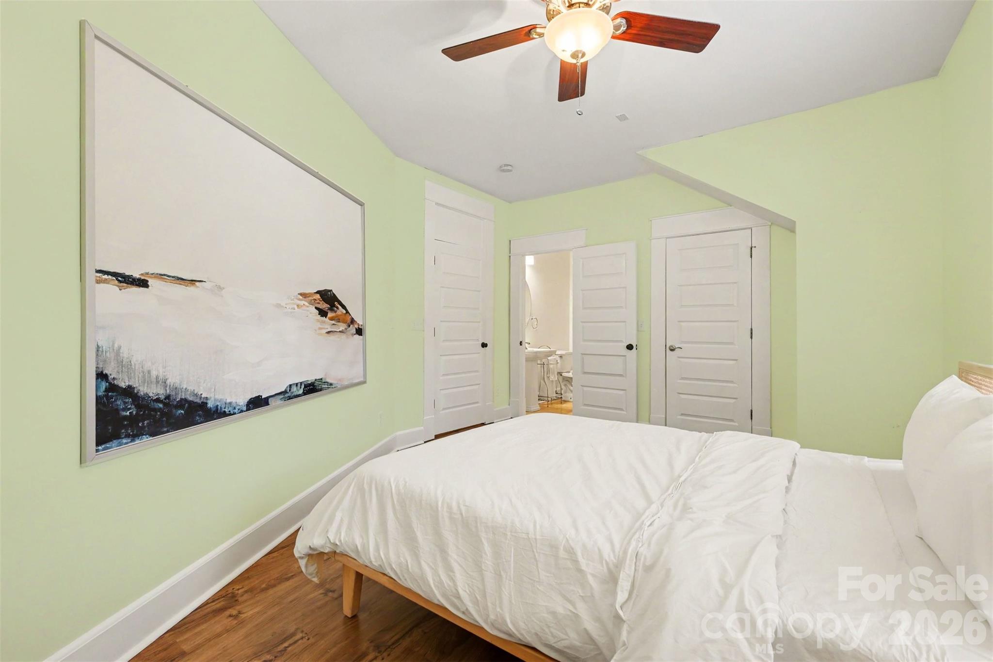 303 Sylvania Avenue — Charlotte