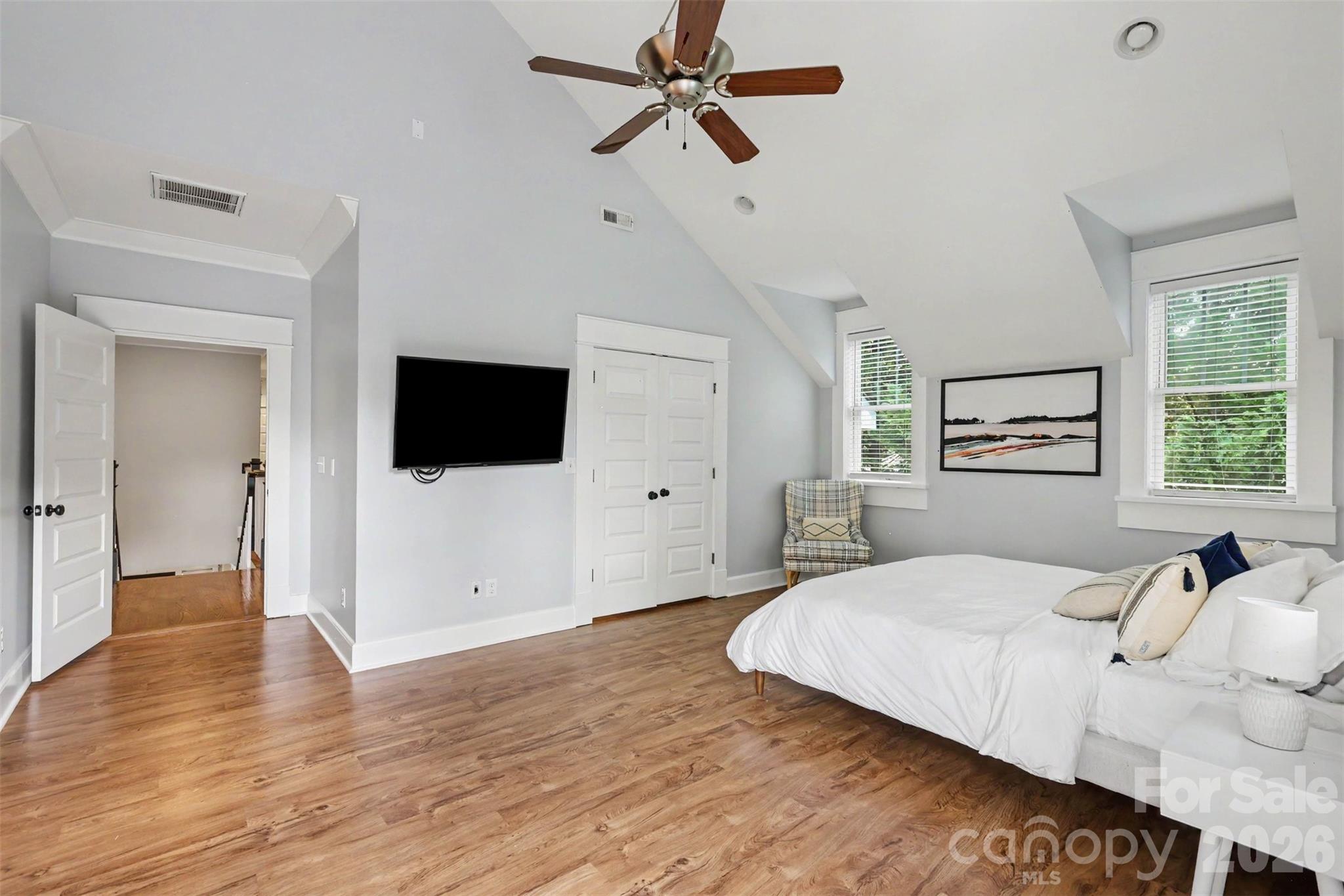 303 Sylvania Avenue — Charlotte