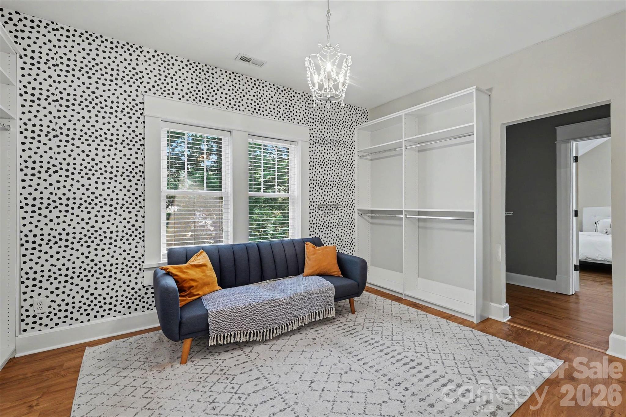 303 Sylvania Avenue — Charlotte