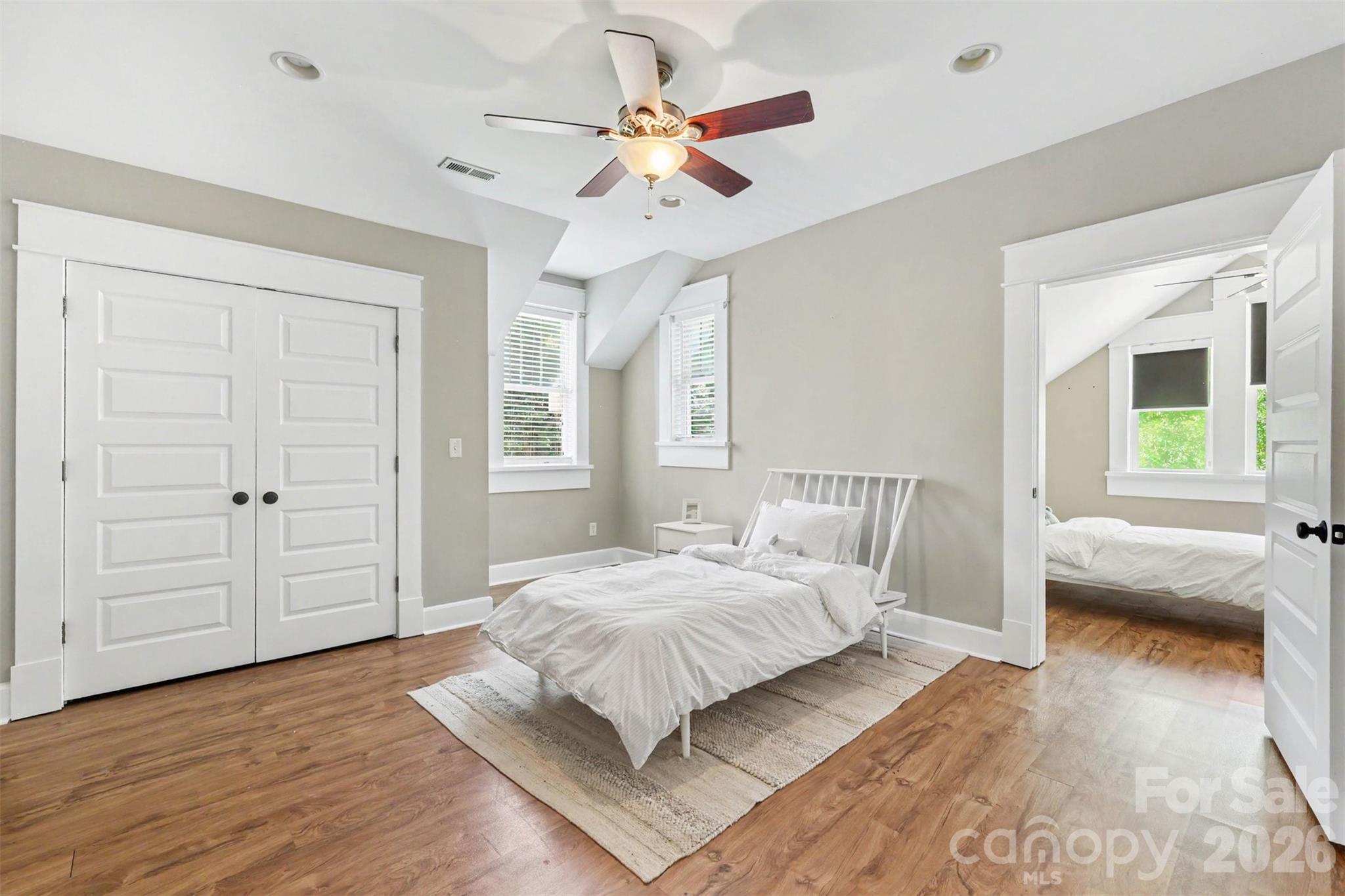 303 Sylvania Avenue — Charlotte