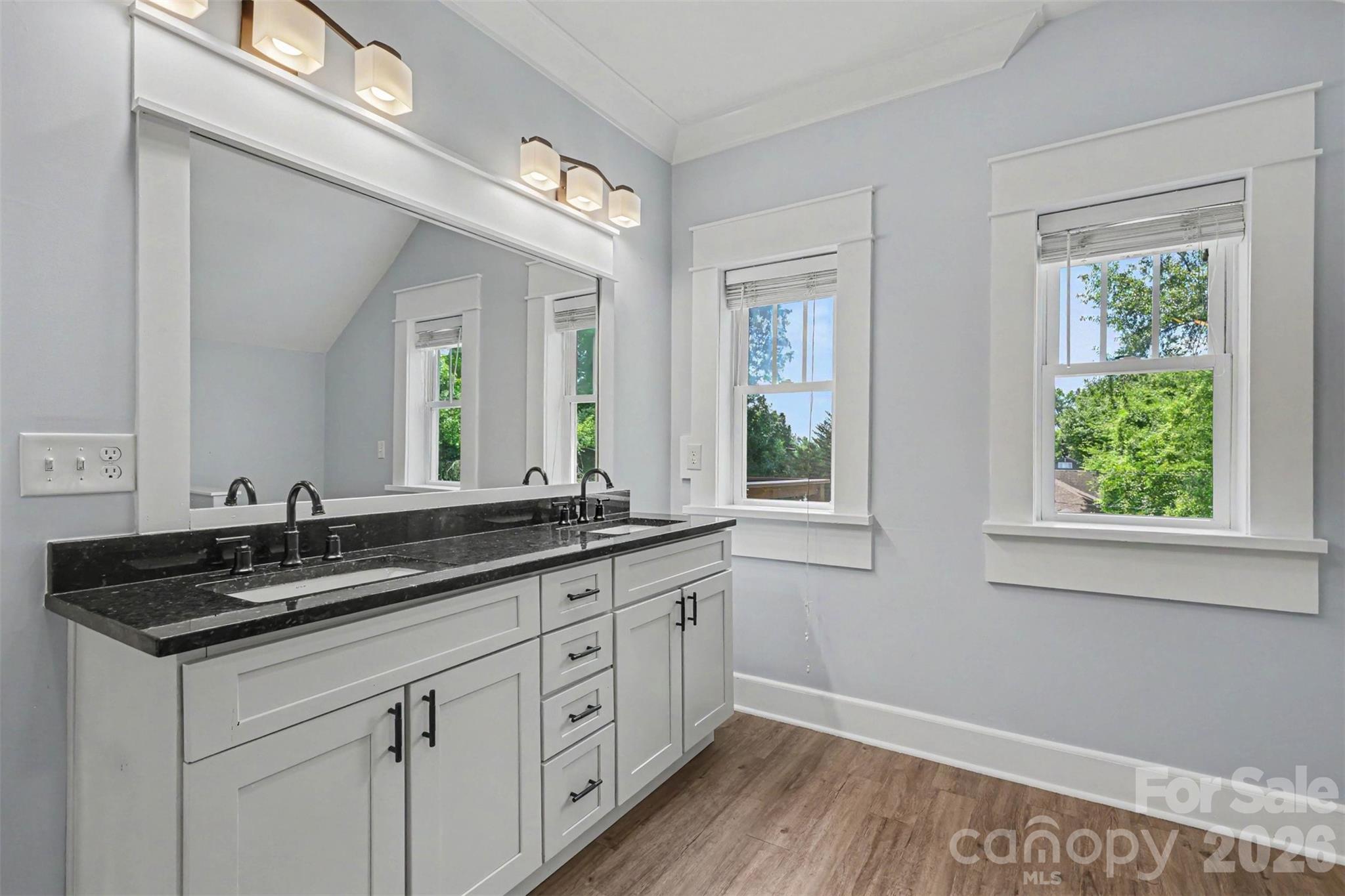 303 Sylvania Avenue — Charlotte