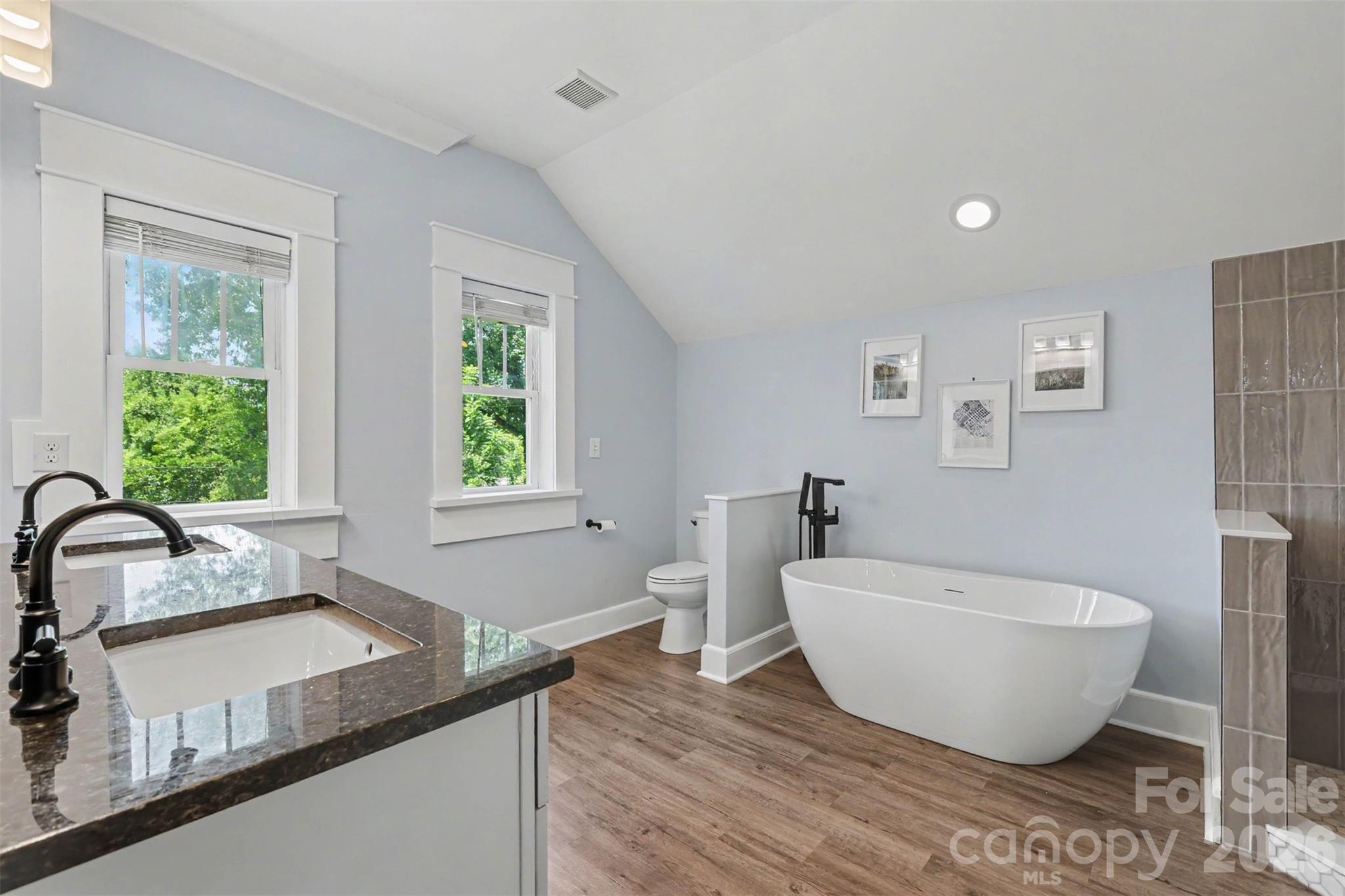 303 Sylvania Avenue — Charlotte