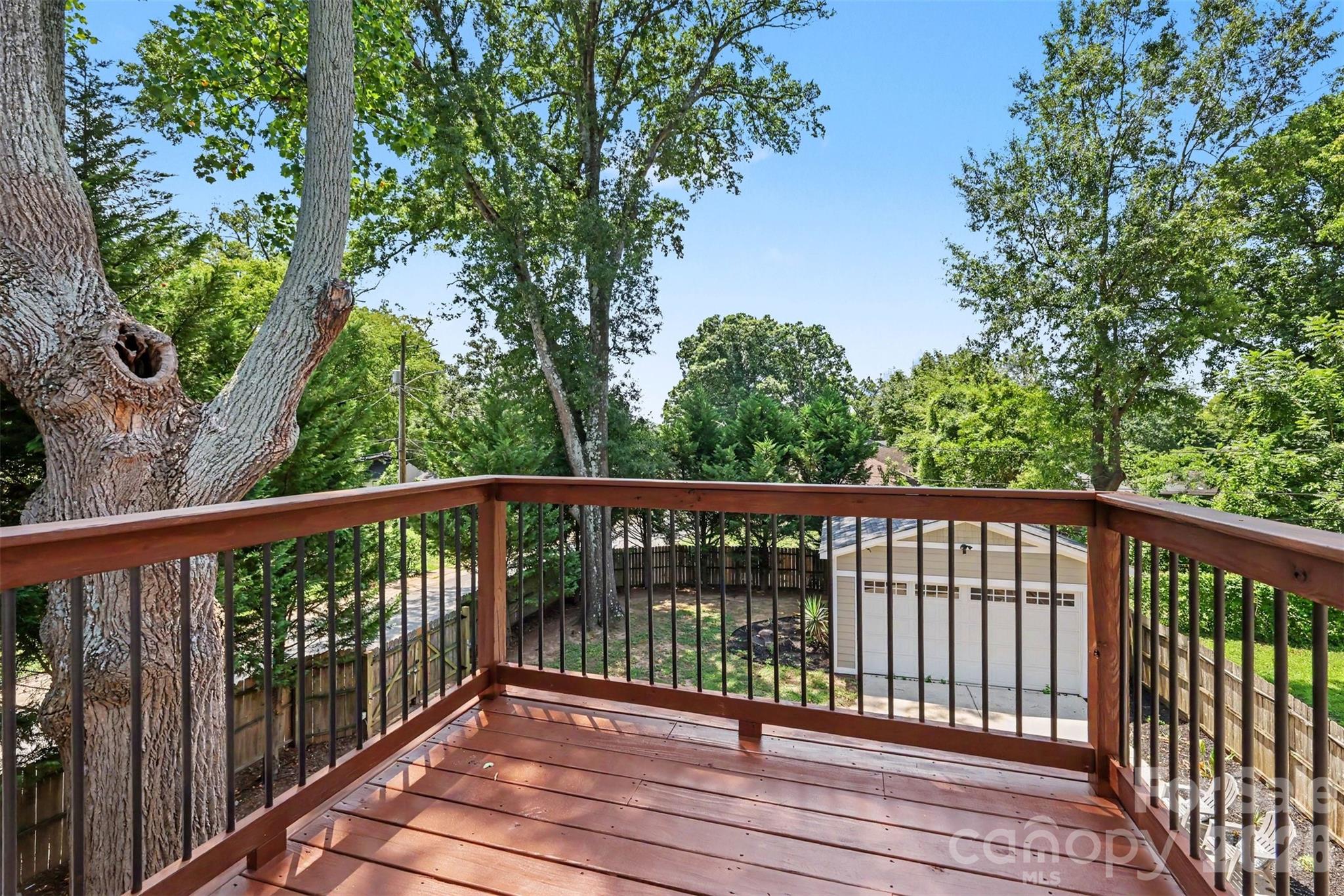 303 Sylvania Avenue — Charlotte