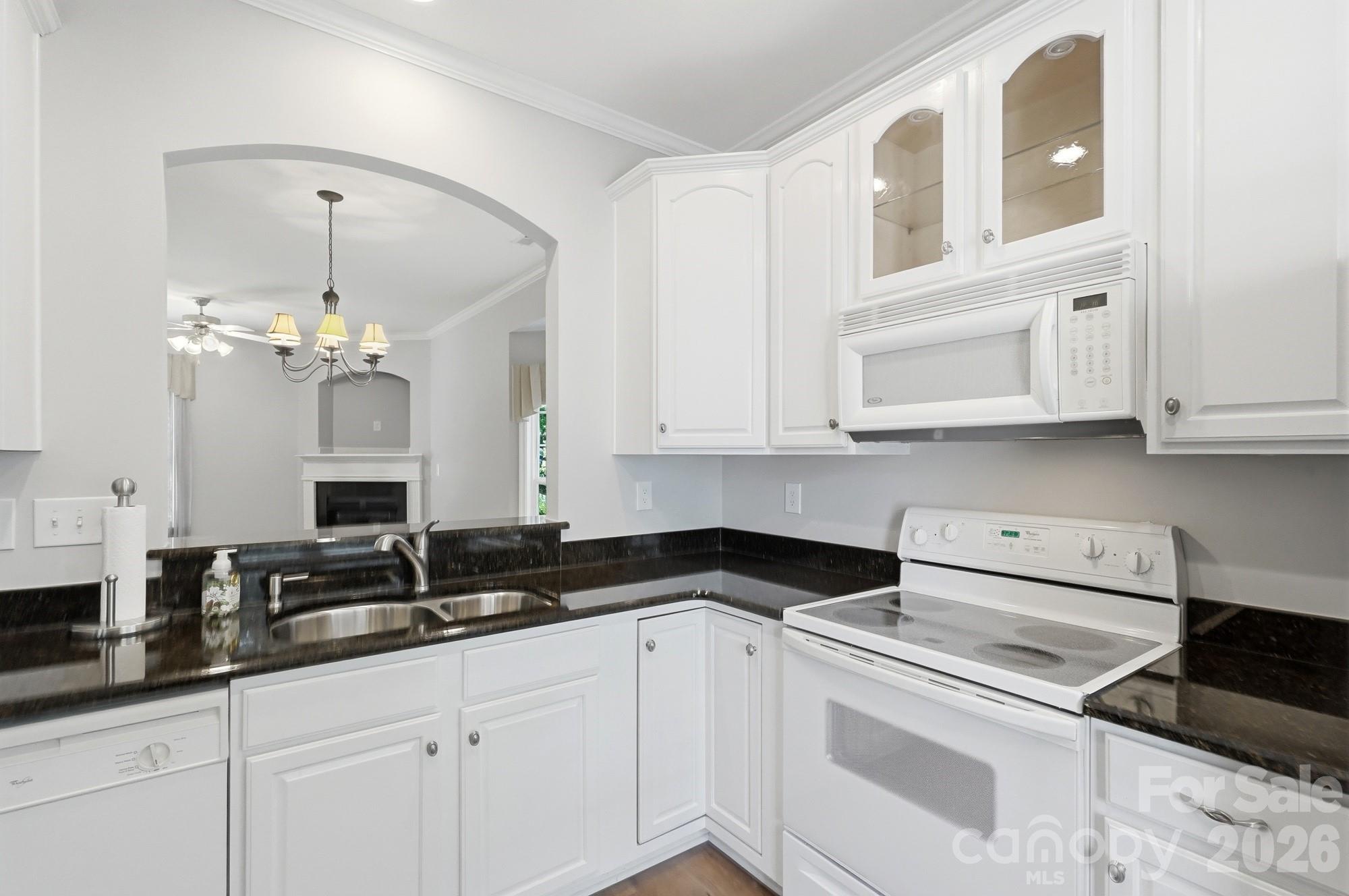702 Torrey Pines Lane — Fort Mill