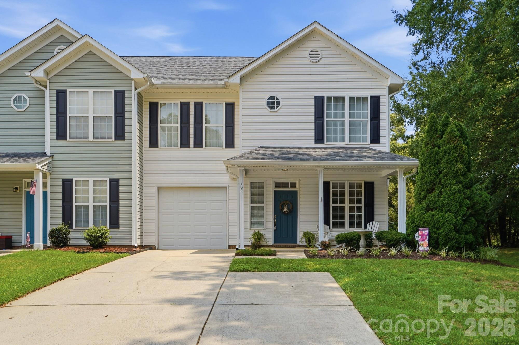 702 Torrey Pines Lane — Fort Mill