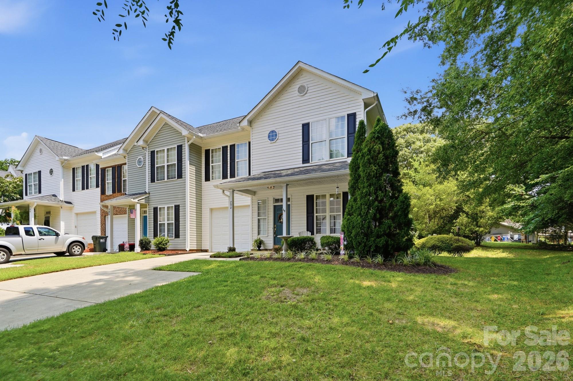 702 Torrey Pines Lane — Fort Mill