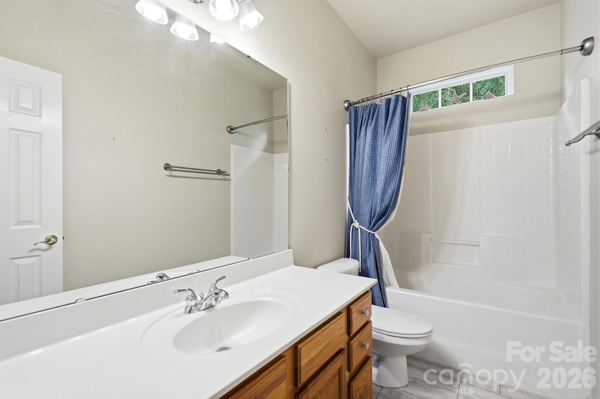 702 Torrey Pines Lane — Fort Mill