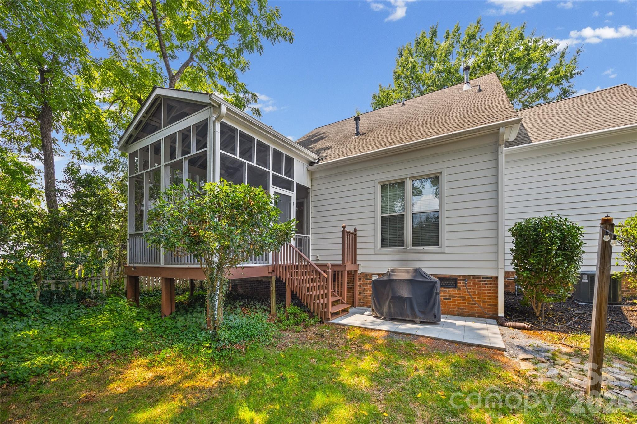 3211 Moores Glen Drive — Charlotte