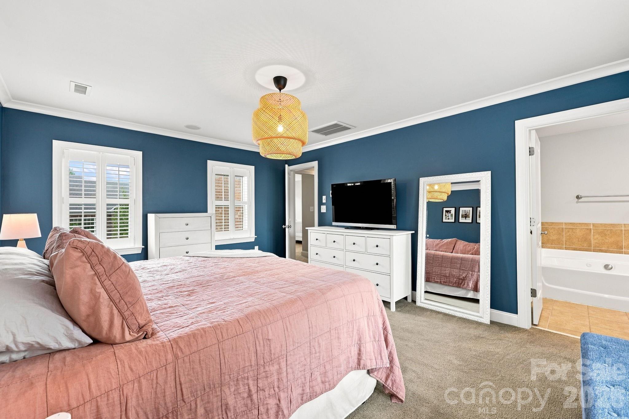 6333 Kennard Drive — Charlotte