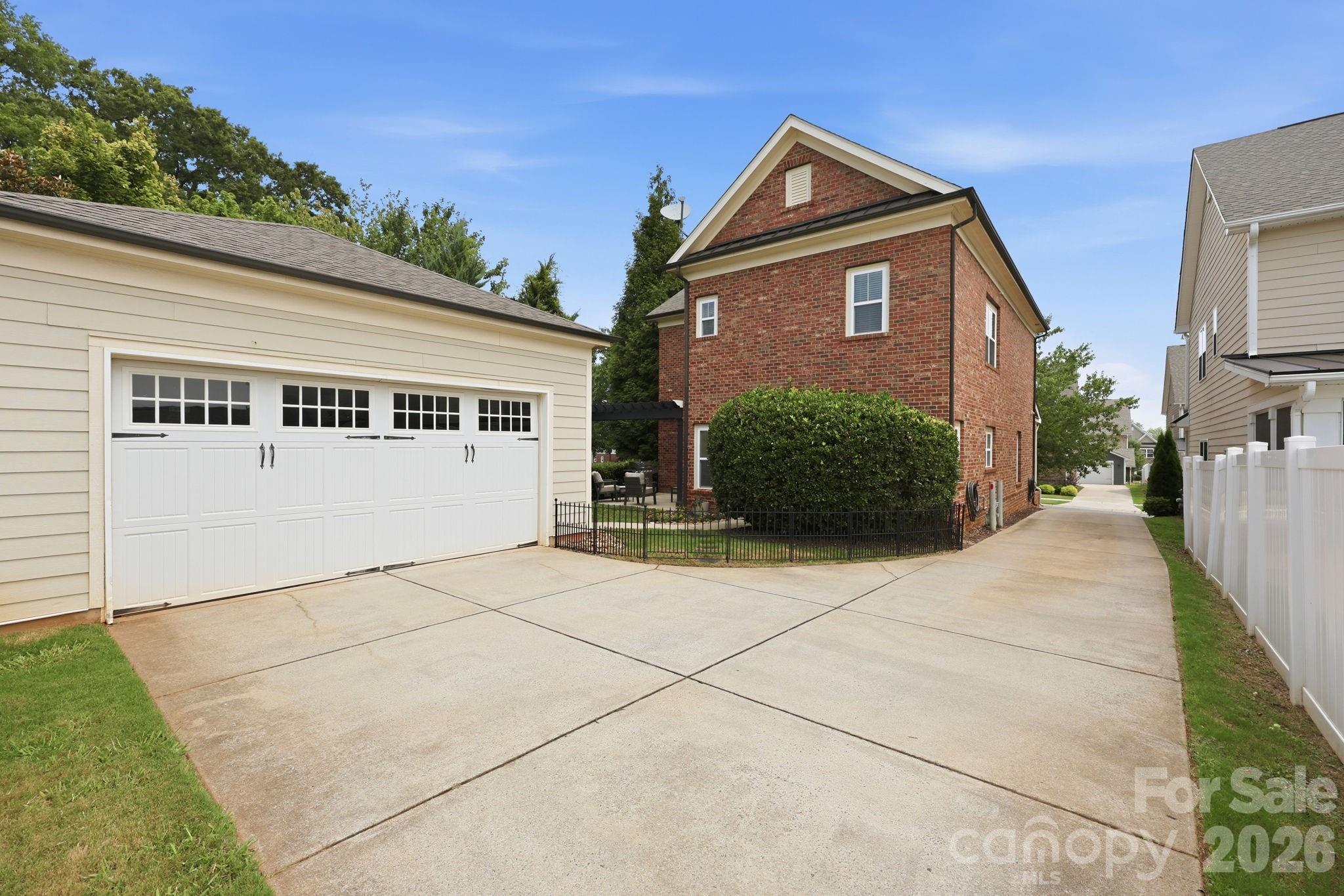 6333 Kennard Drive — Charlotte