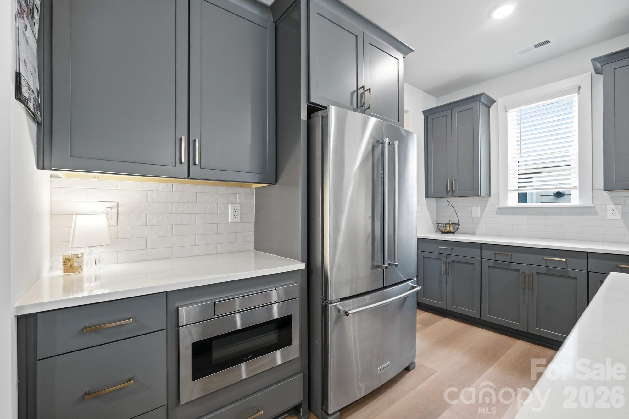 3041 Kinger Lane — Matthews