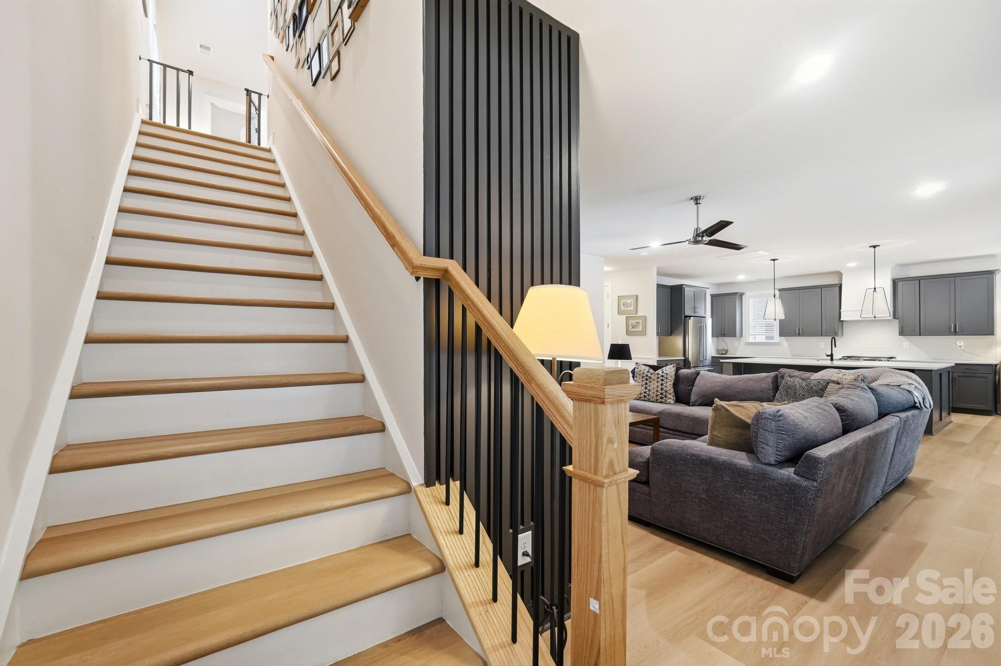 3041 Kinger Lane — Matthews