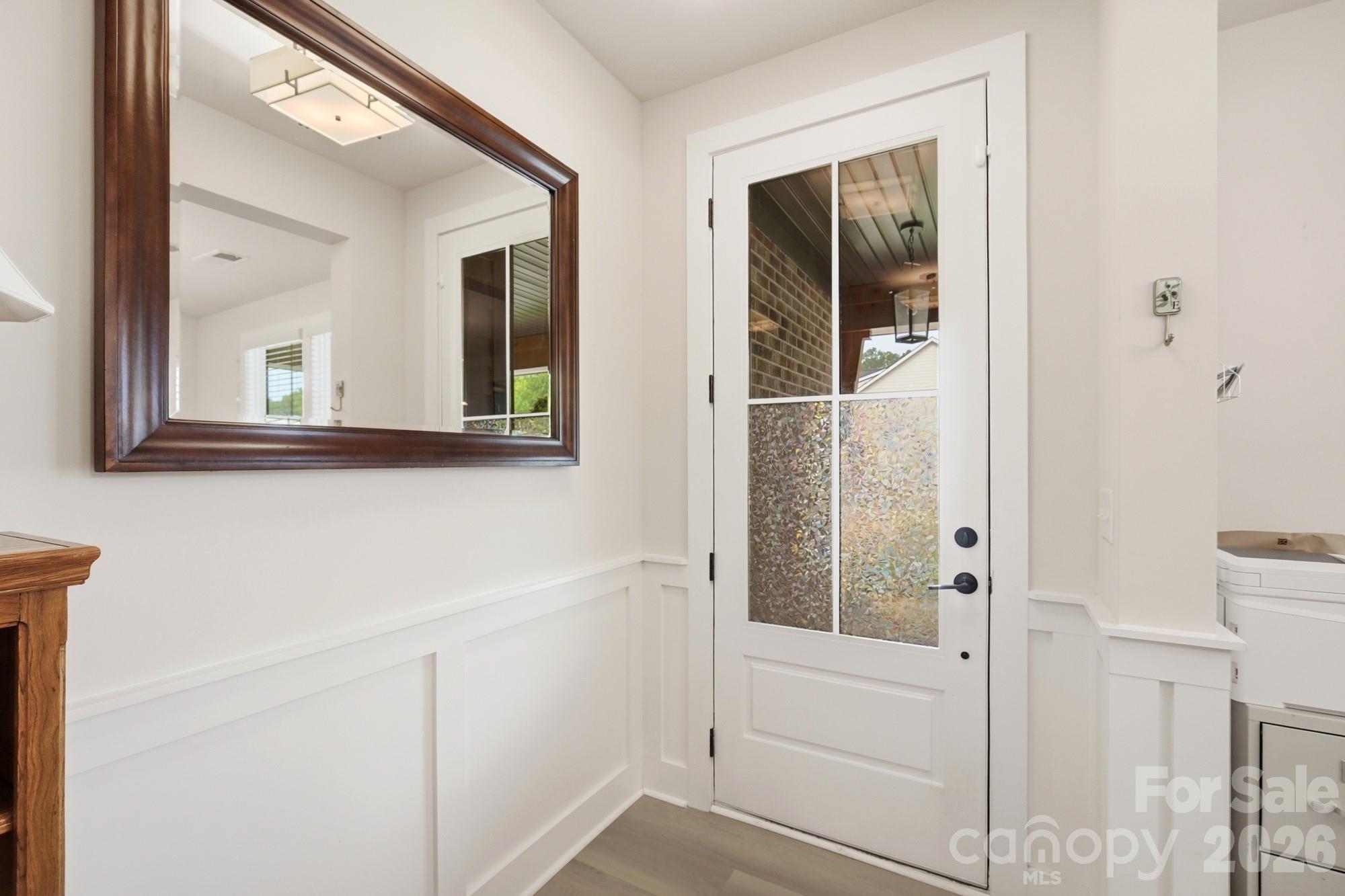 3041 Kinger Lane — Matthews