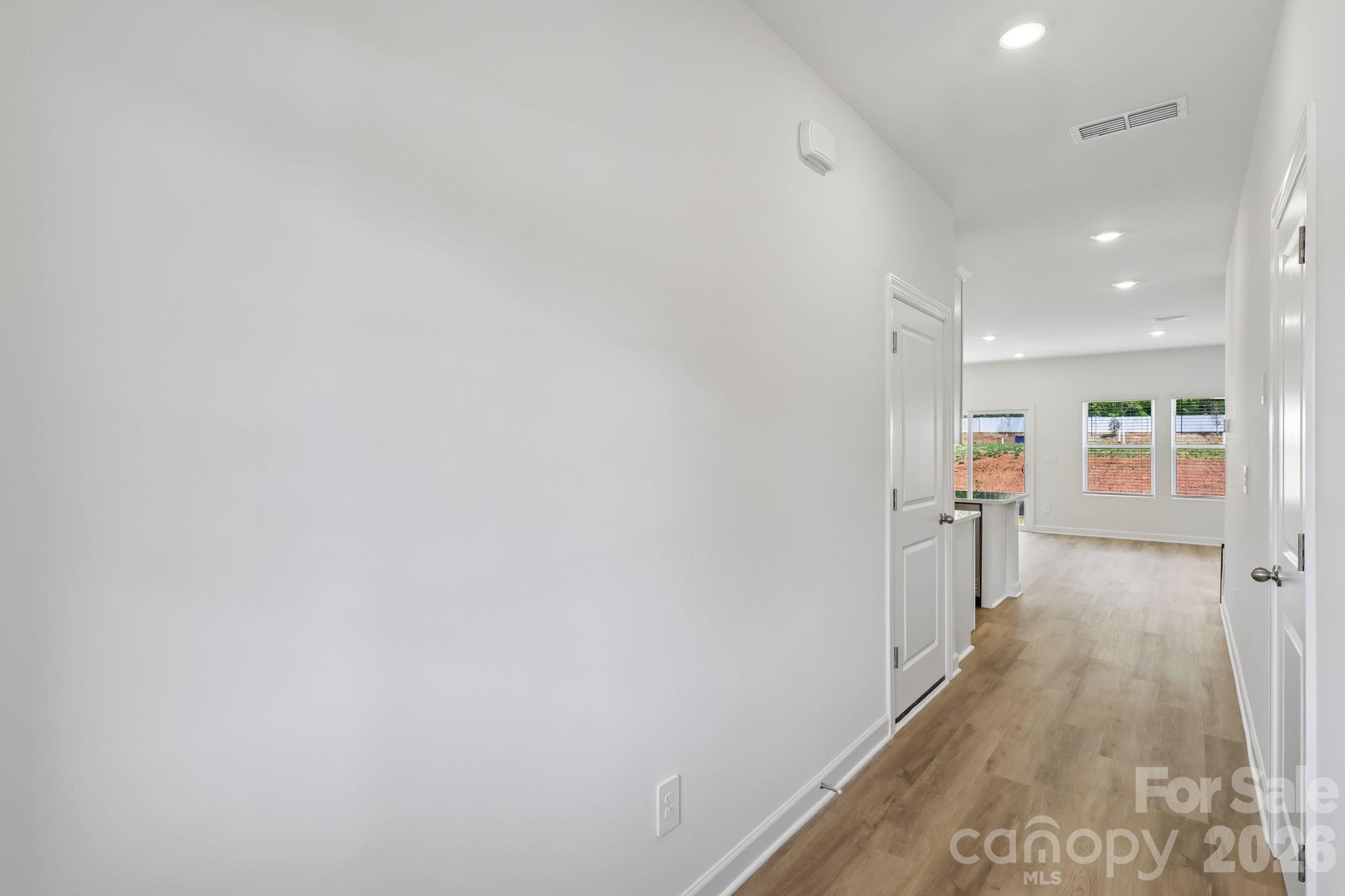 9024 Foggy Brook Loop — Charlotte