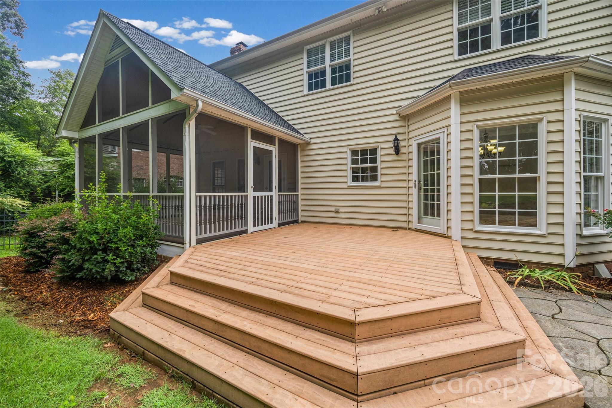 7015 Olde Sycamore Drive — Charlotte