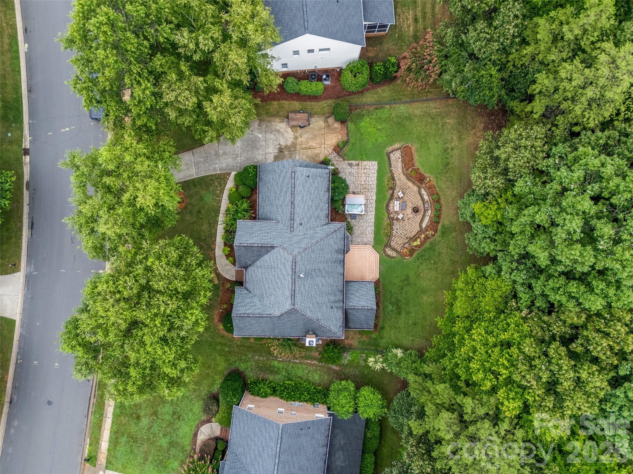7015 Olde Sycamore Drive — Charlotte
