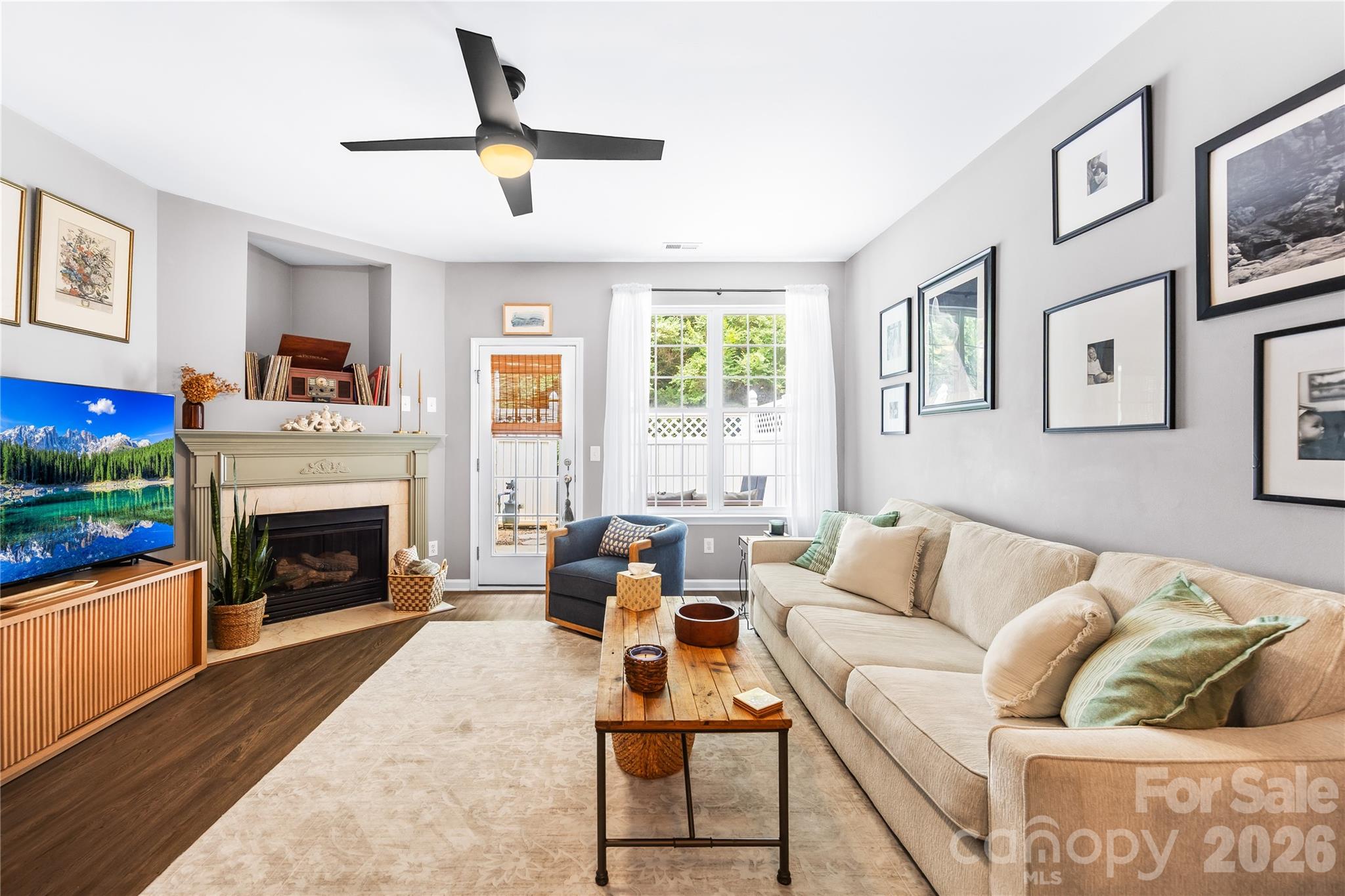 8456 Chaceview Court — Charlotte