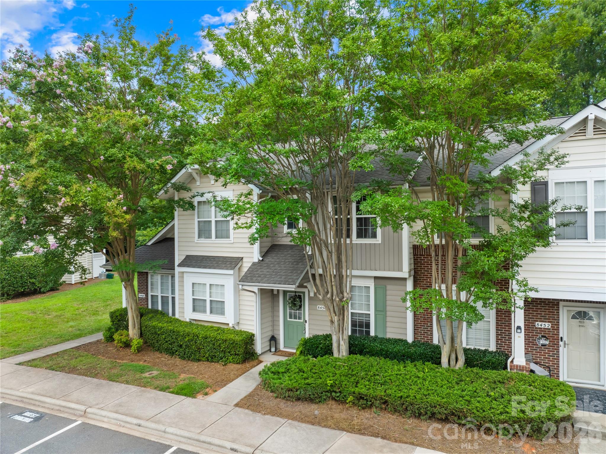 8456 Chaceview Court — Charlotte