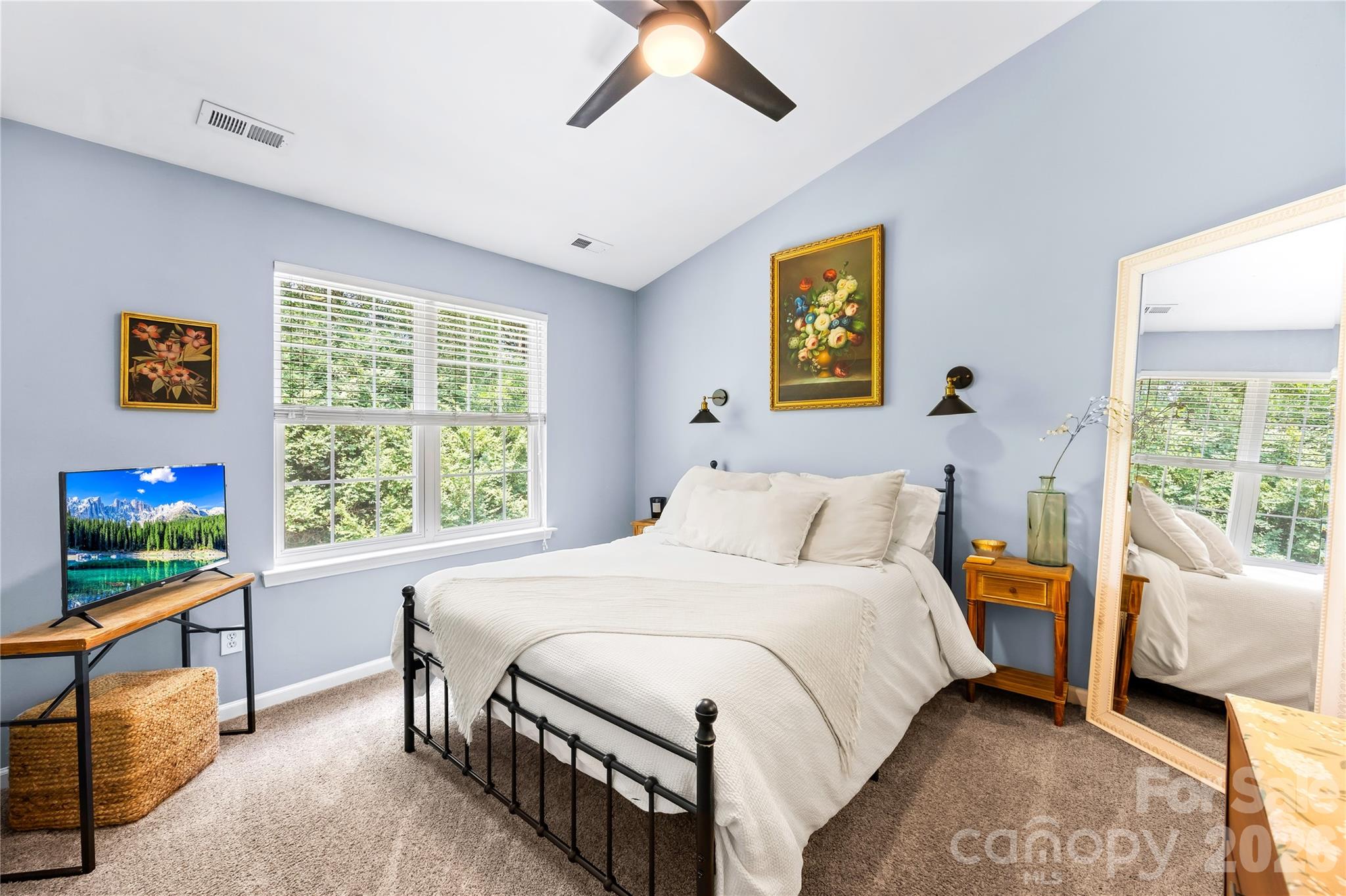 8456 Chaceview Court — Charlotte