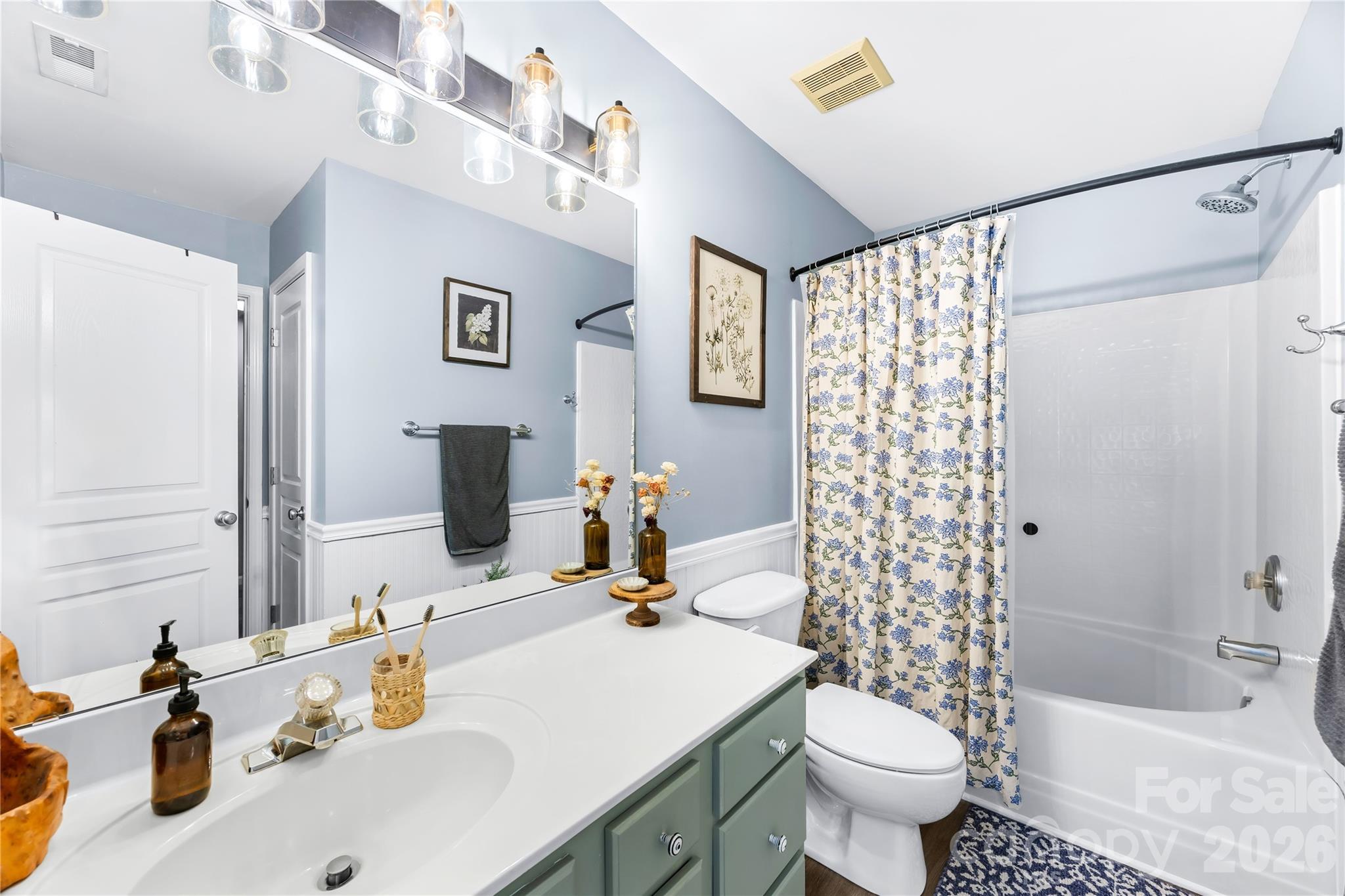 8456 Chaceview Court — Charlotte