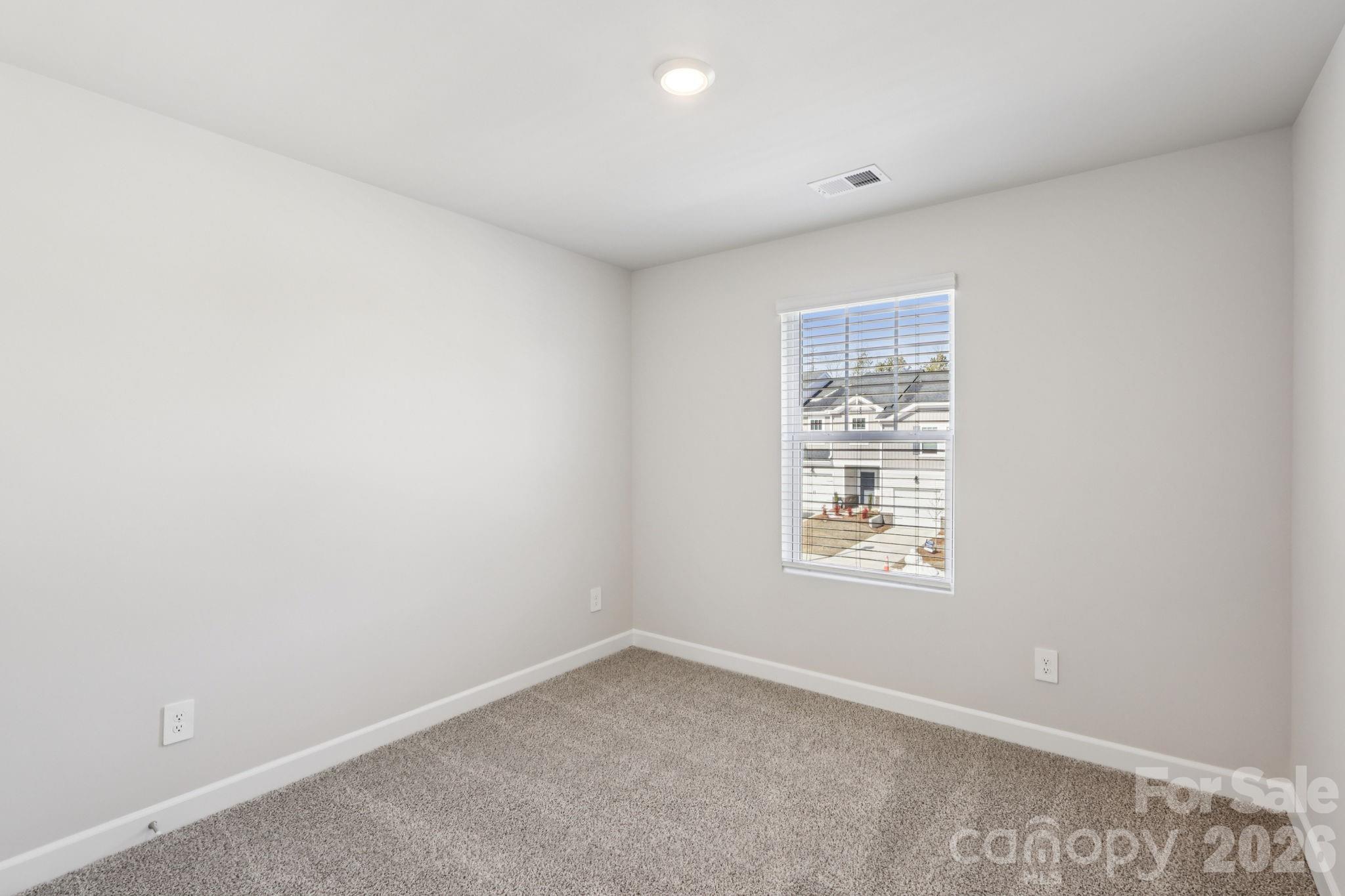 9008 Foggy Brook Loop — Charlotte