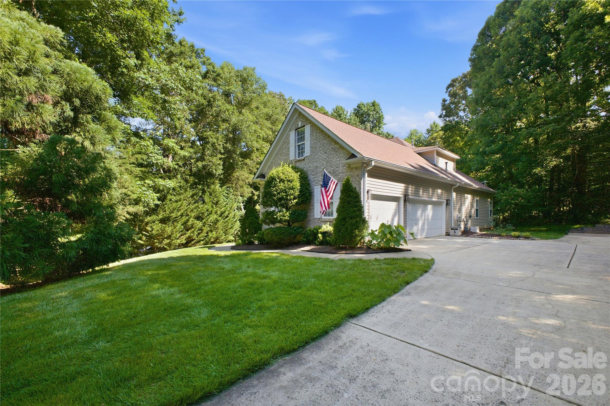 136 Edge Hill Drive — Fort Mill