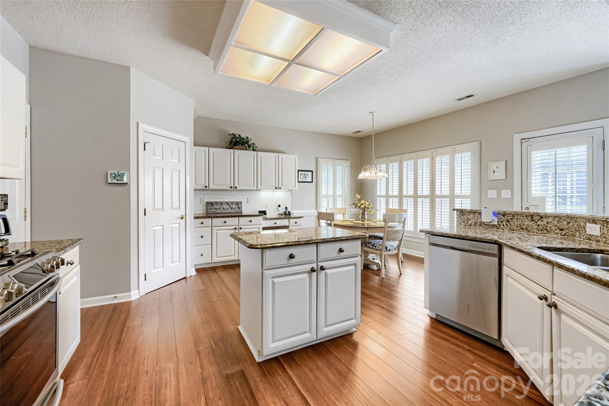 6211 Coleridge Court — Charlotte