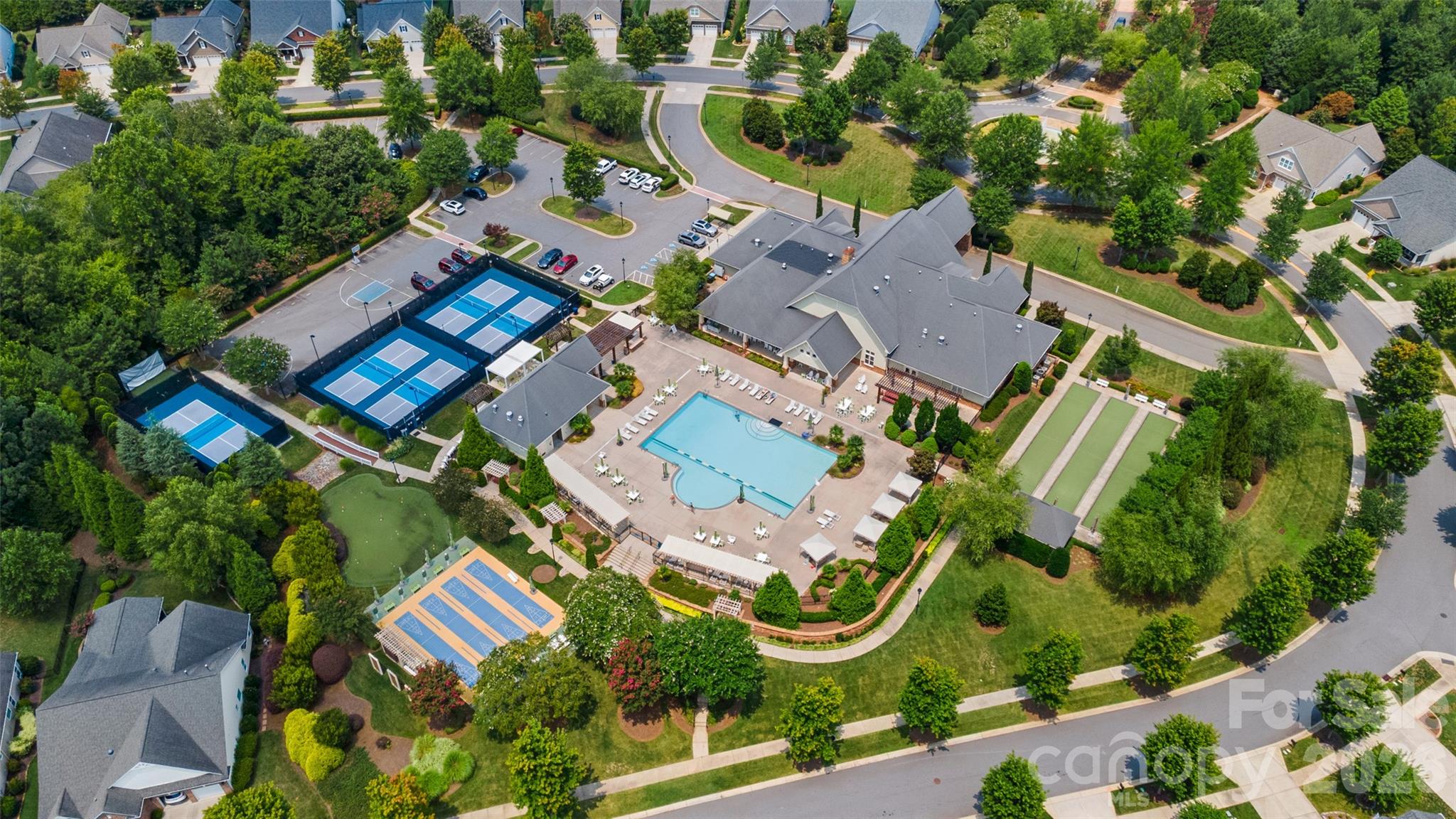12728 Meetinghouse Drive — Cornelius