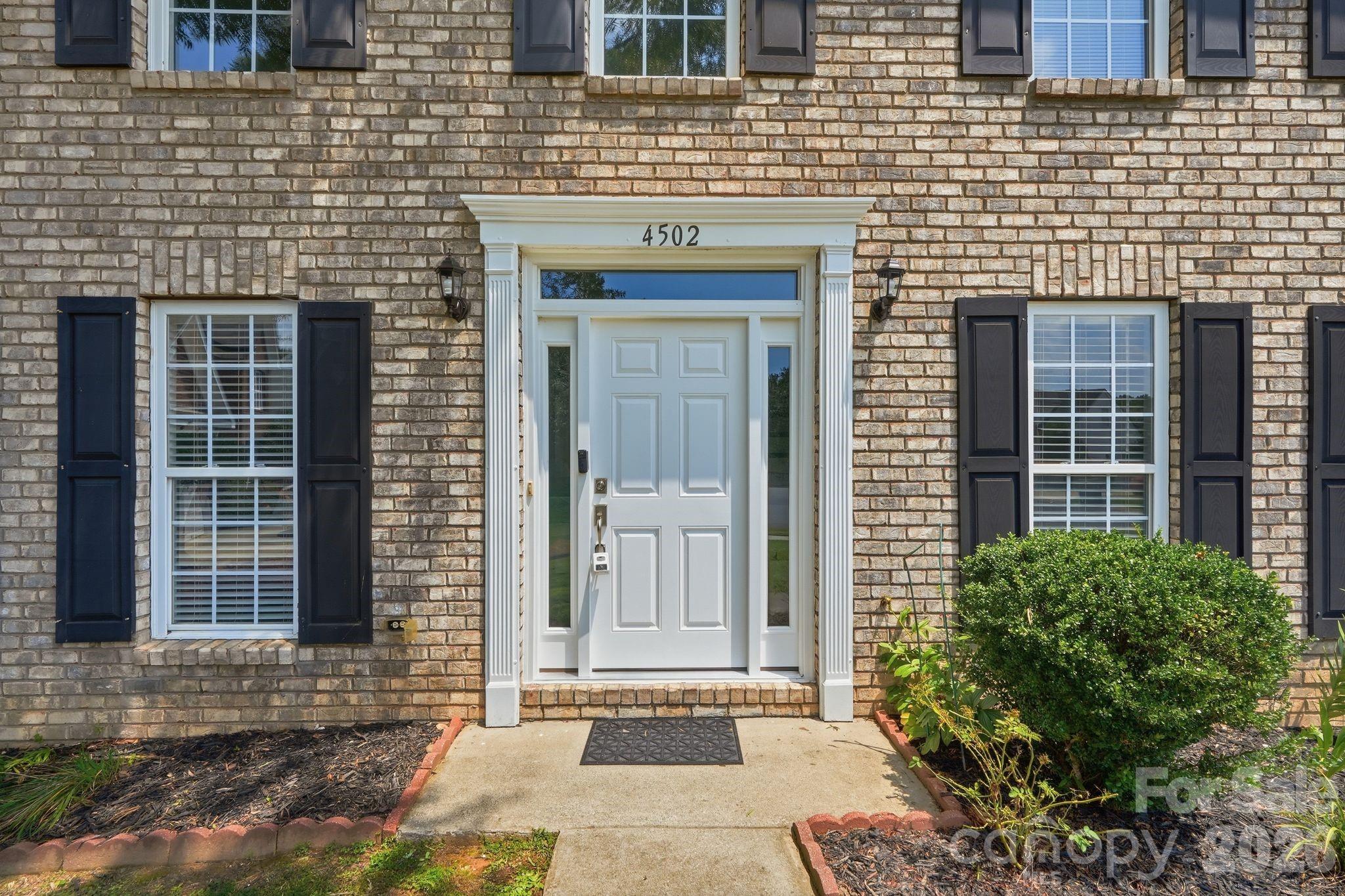 4502 Tabcat Court — Charlotte
