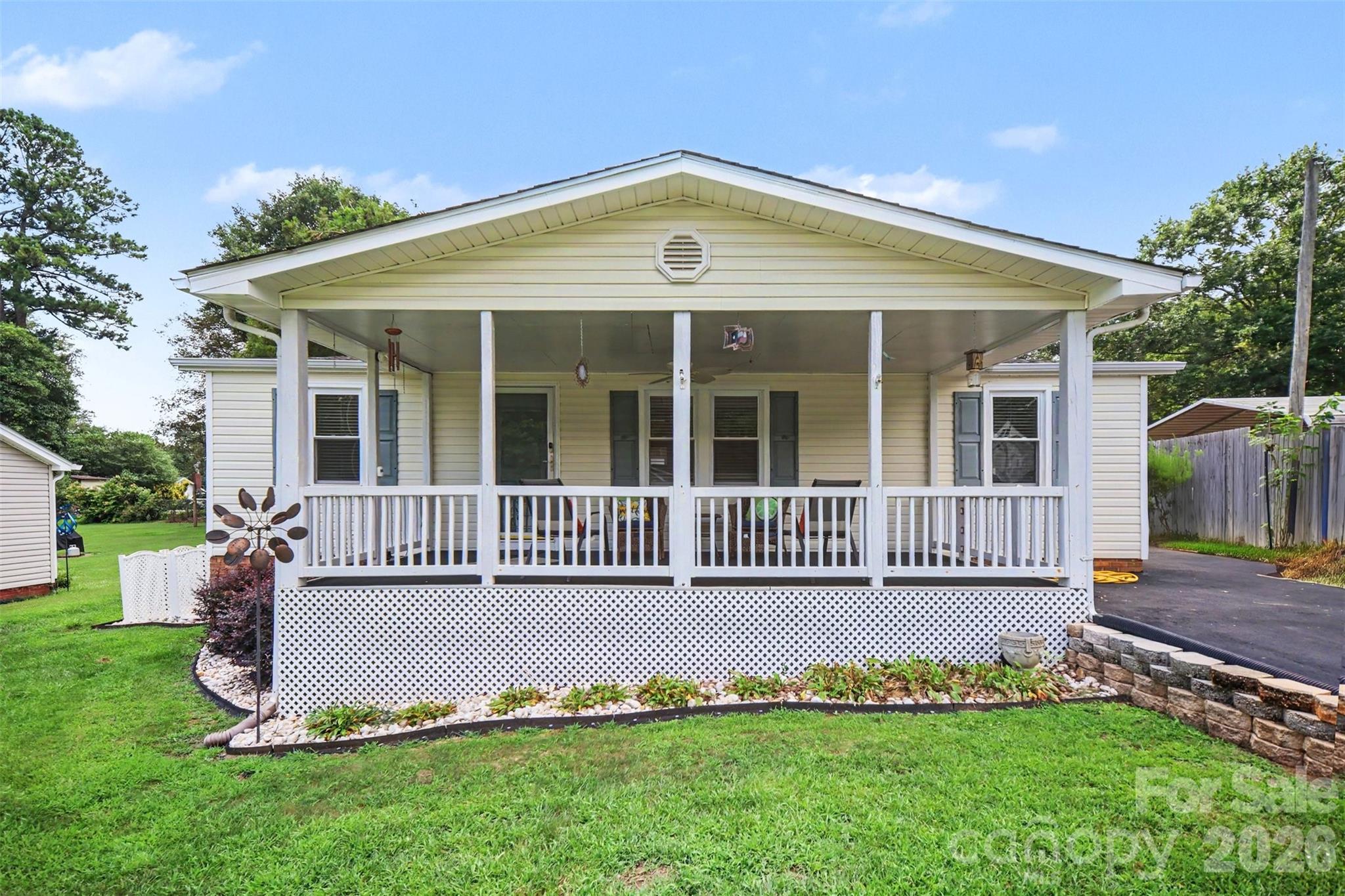 104 E Main Street — Belmont