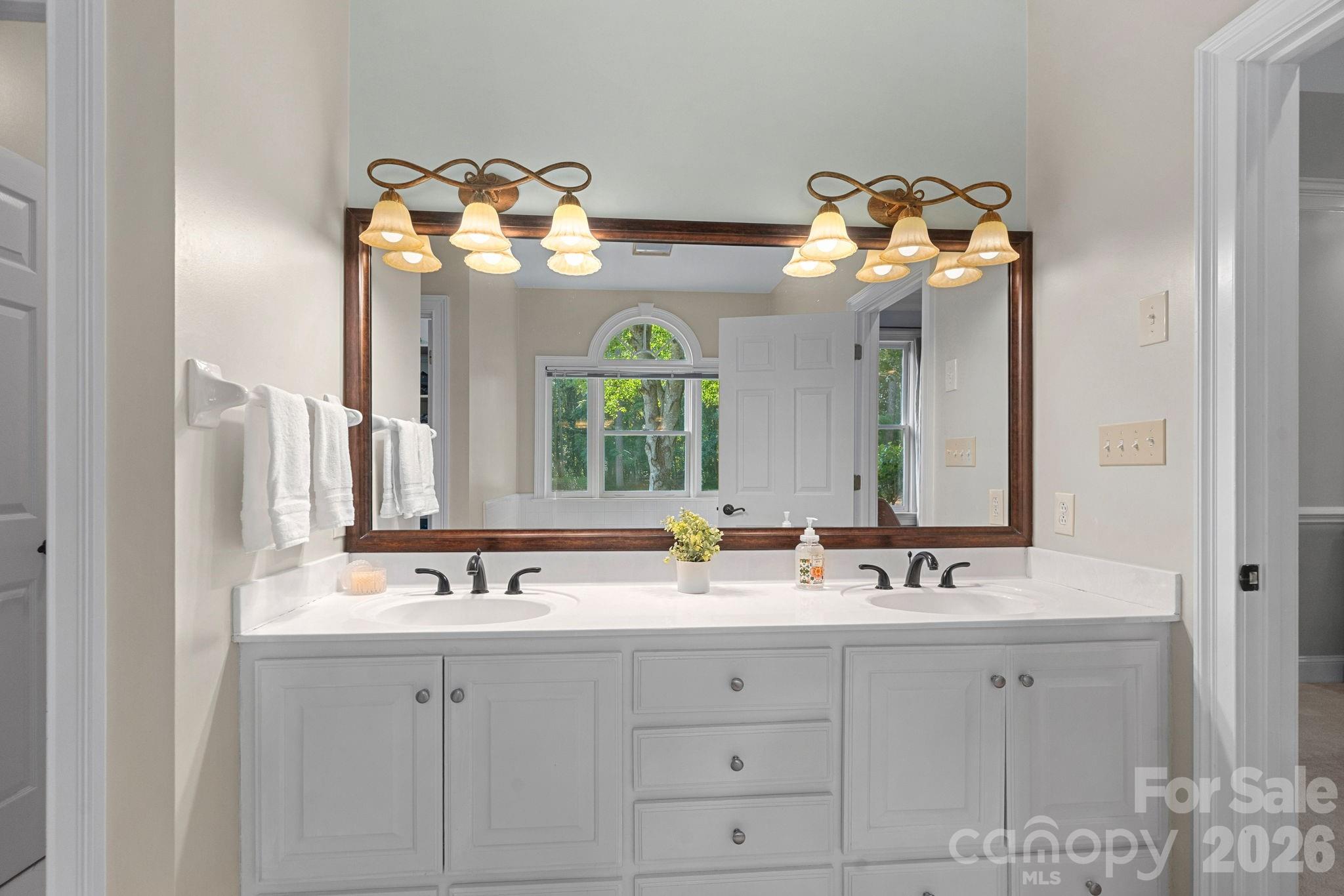 5006 Cranston Court — Charlotte