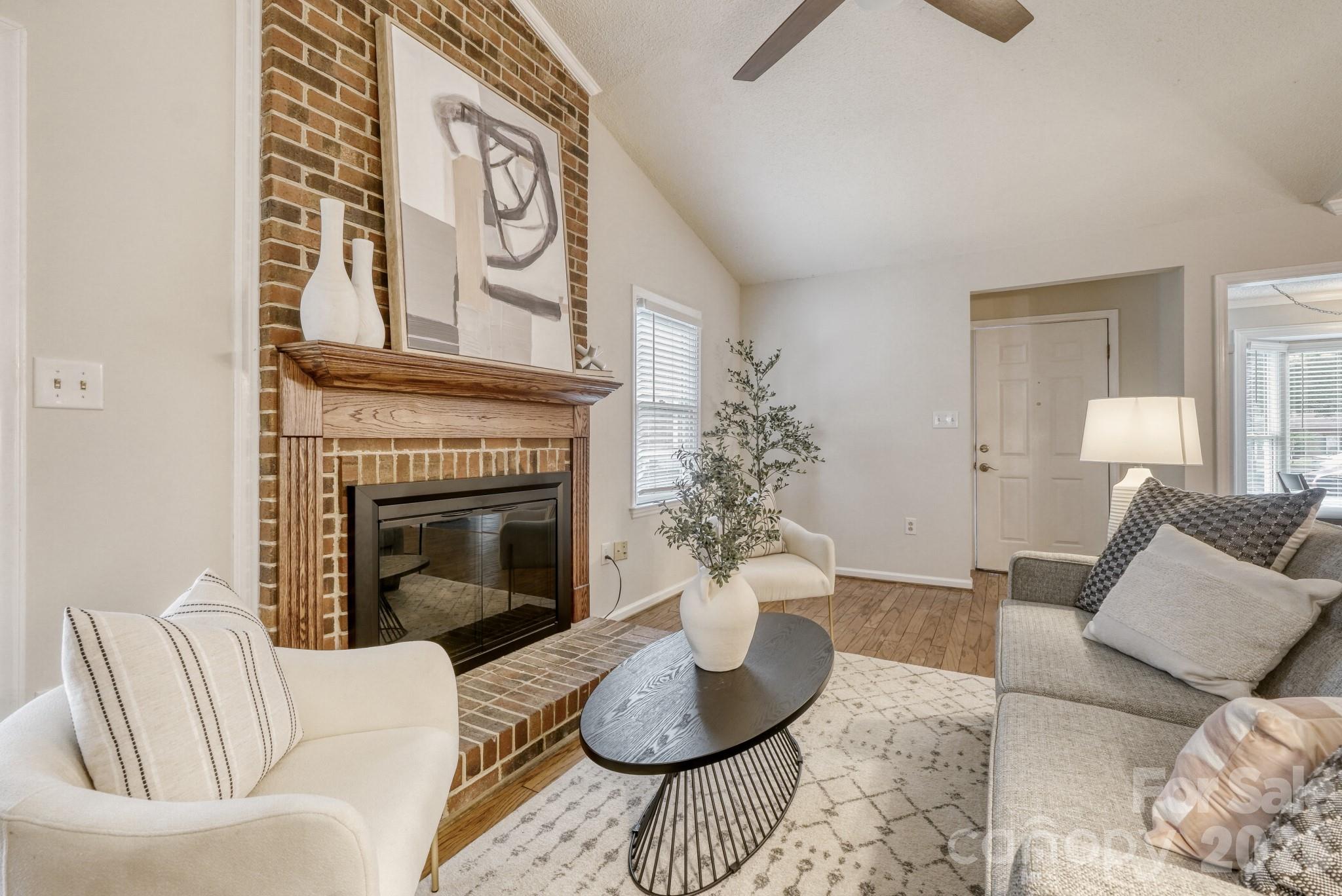 7333 Carrbridge Lane — Charlotte