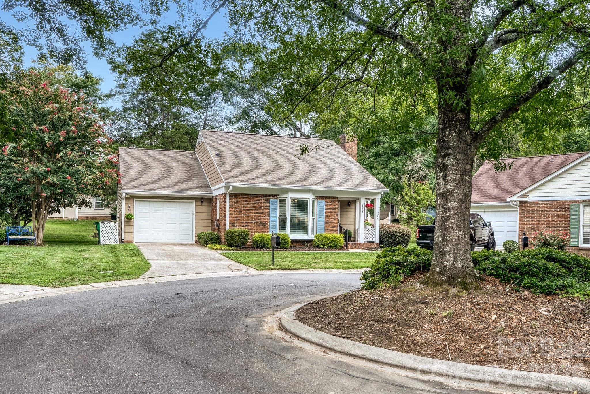 7333 Carrbridge Lane — Charlotte