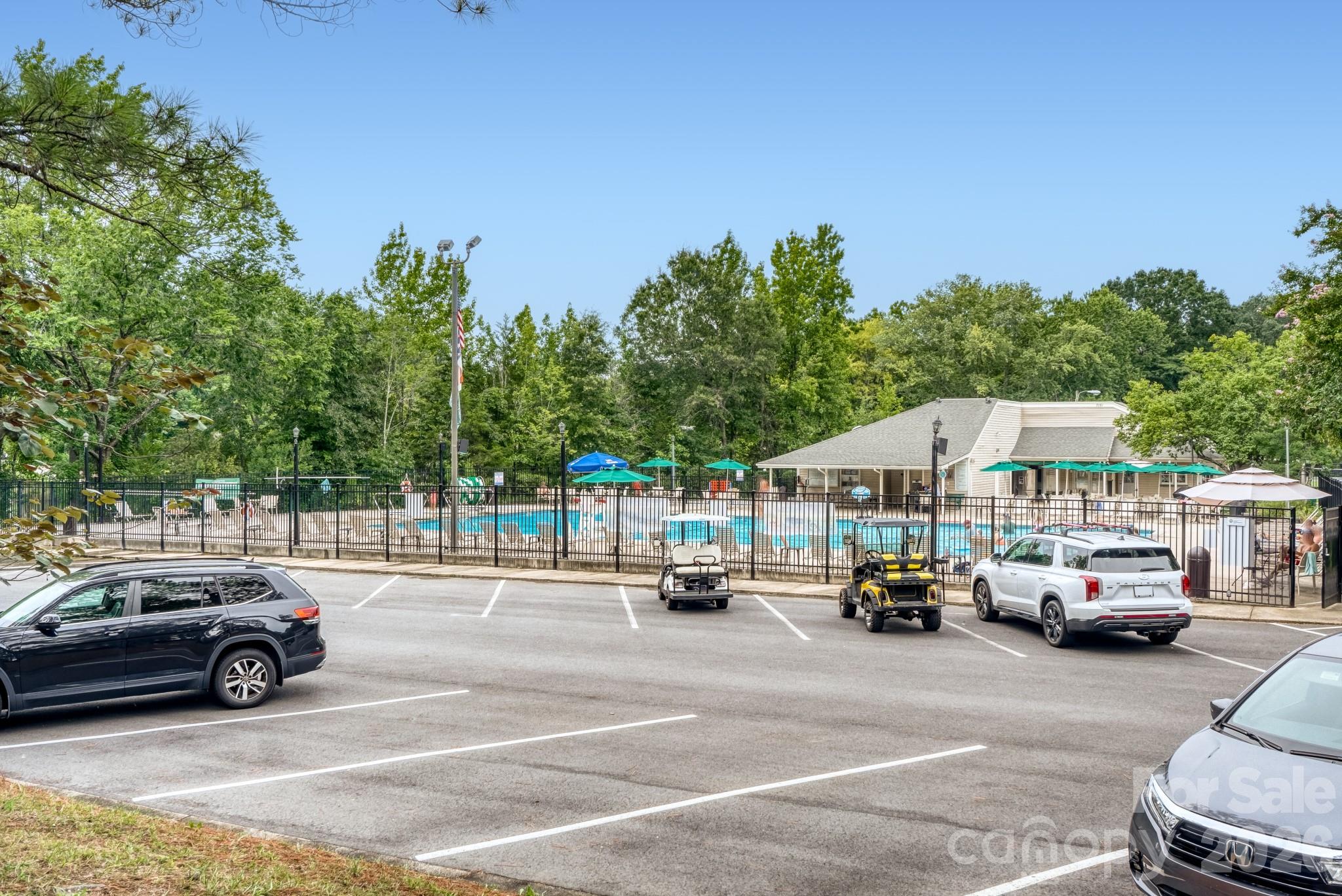 7333 Carrbridge Lane — Charlotte