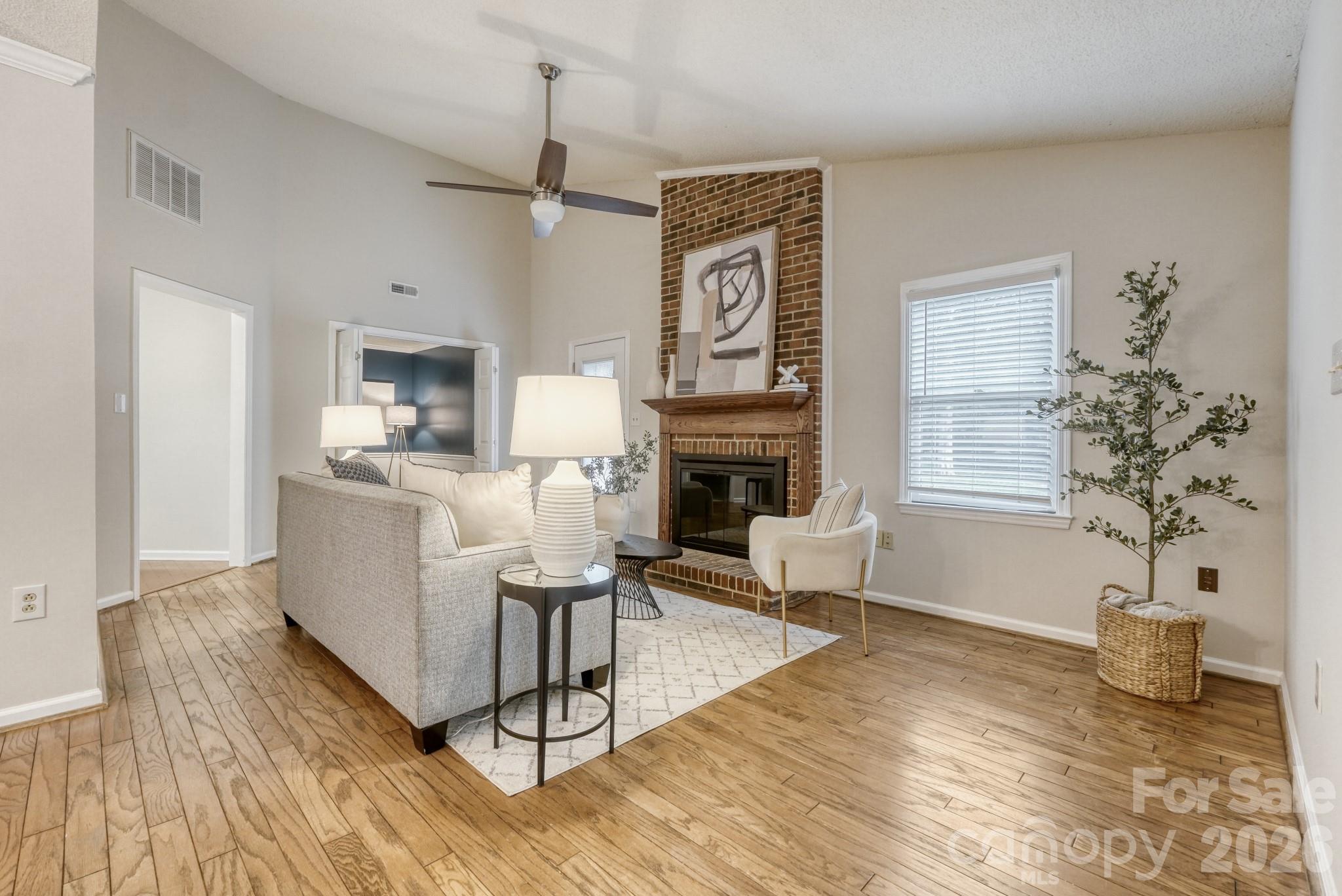 7333 Carrbridge Lane — Charlotte
