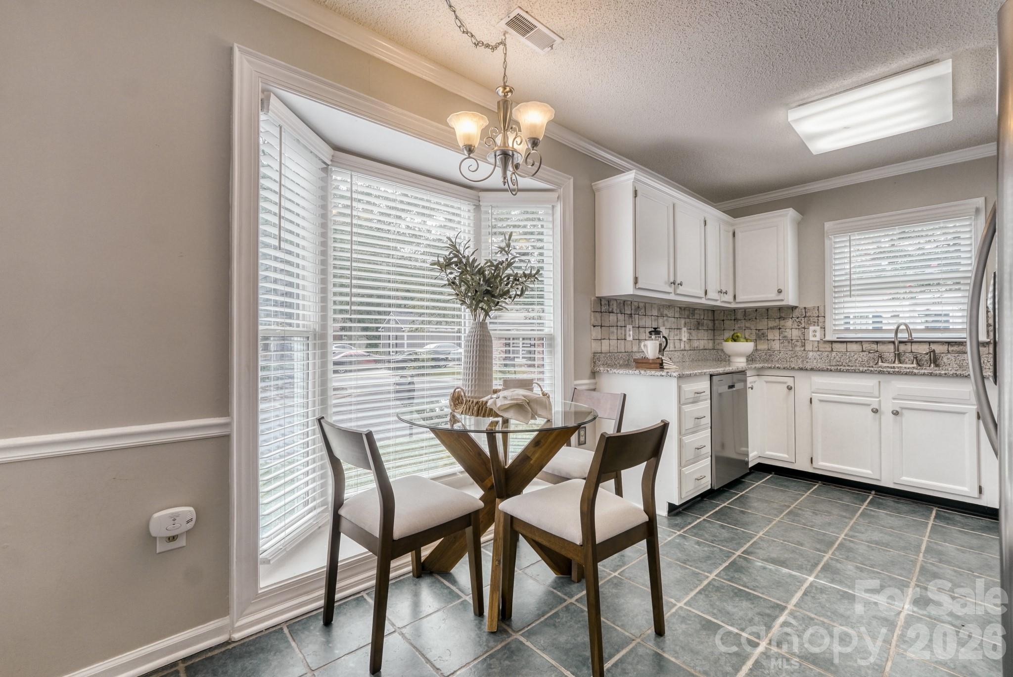 7333 Carrbridge Lane — Charlotte