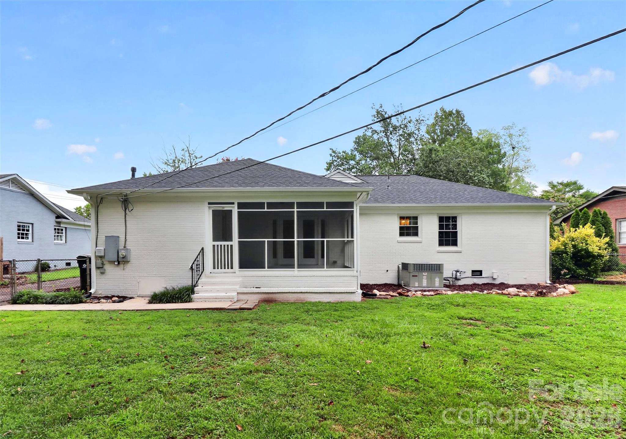 4726 Walden Court — Charlotte