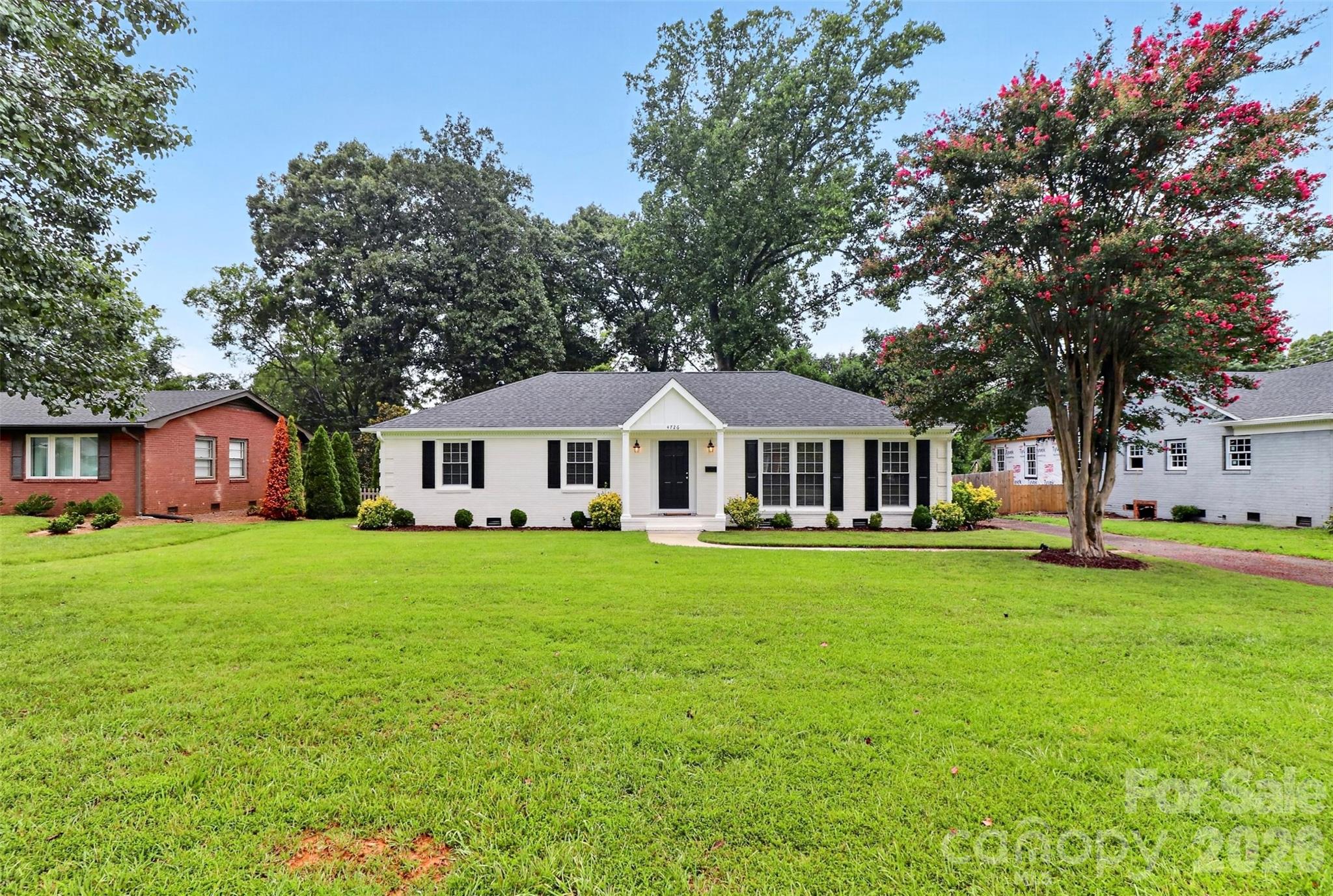 4726 Walden Court — Charlotte