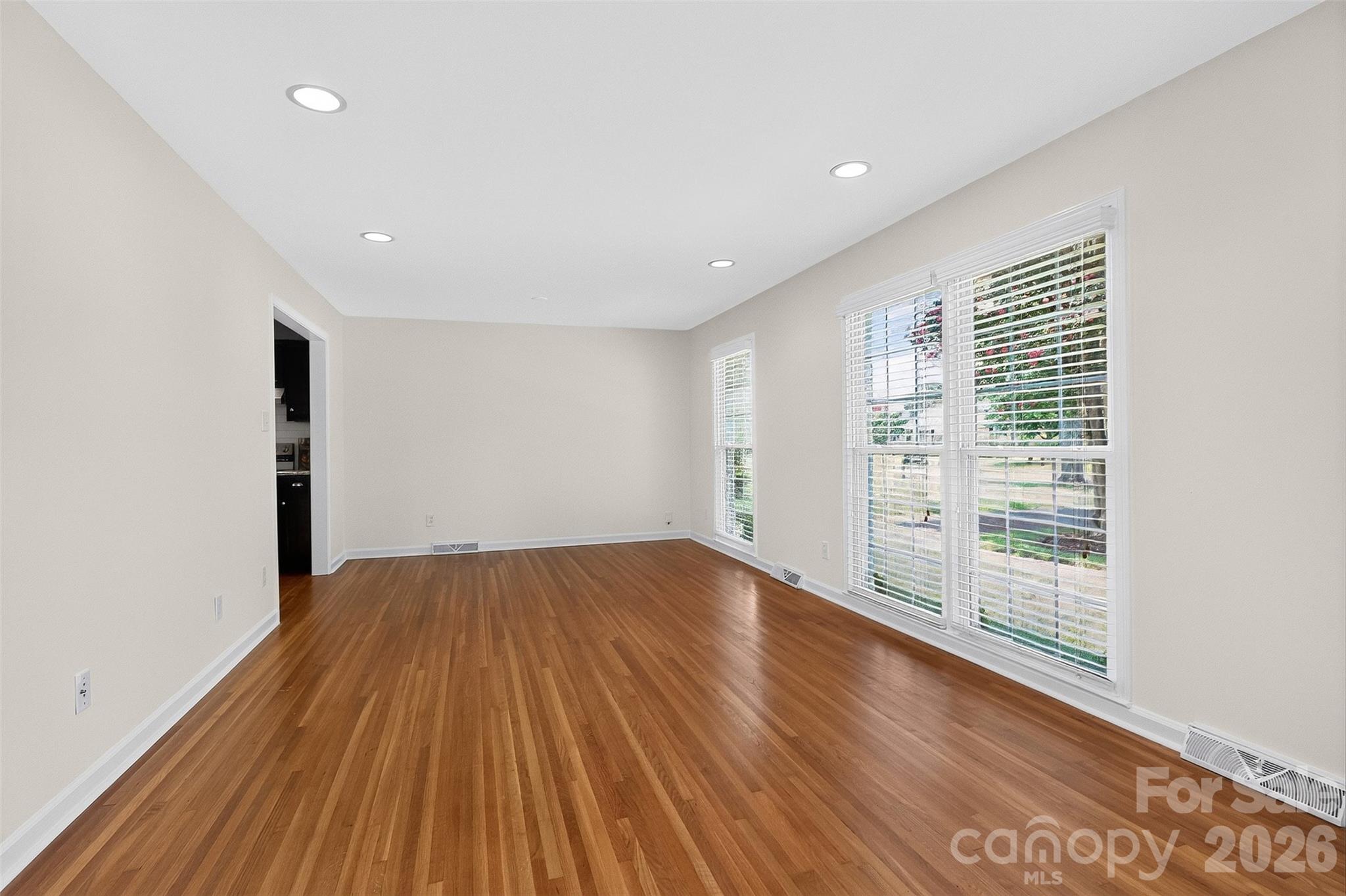 4726 Walden Court — Charlotte