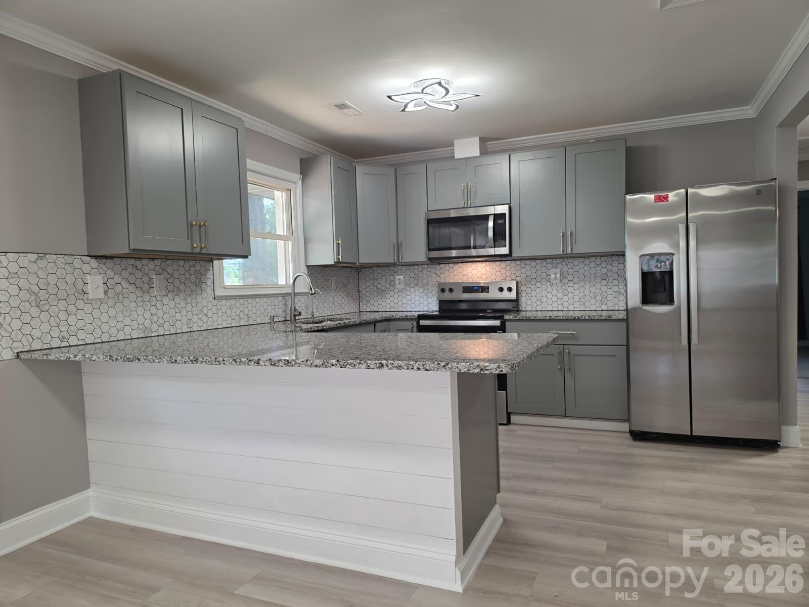 1501 VANCOUVER Drive — Charlotte