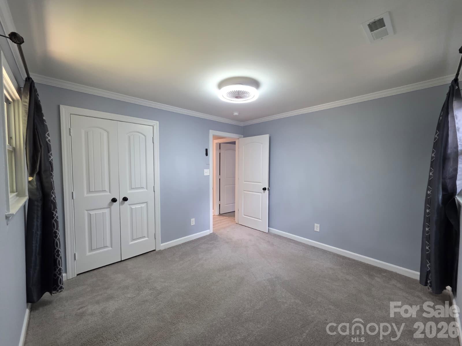 1501 VANCOUVER Drive — Charlotte