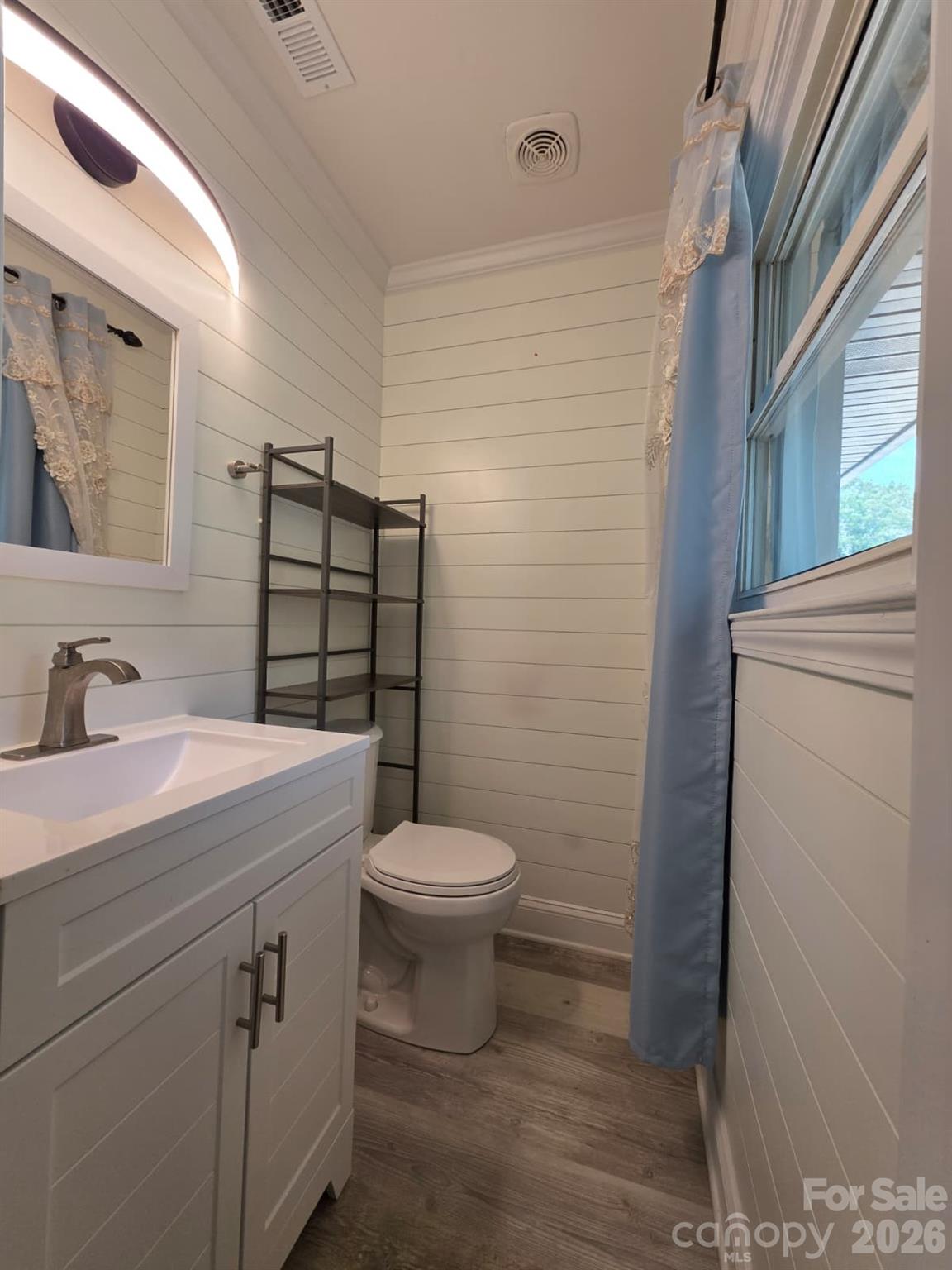 1501 VANCOUVER Drive — Charlotte