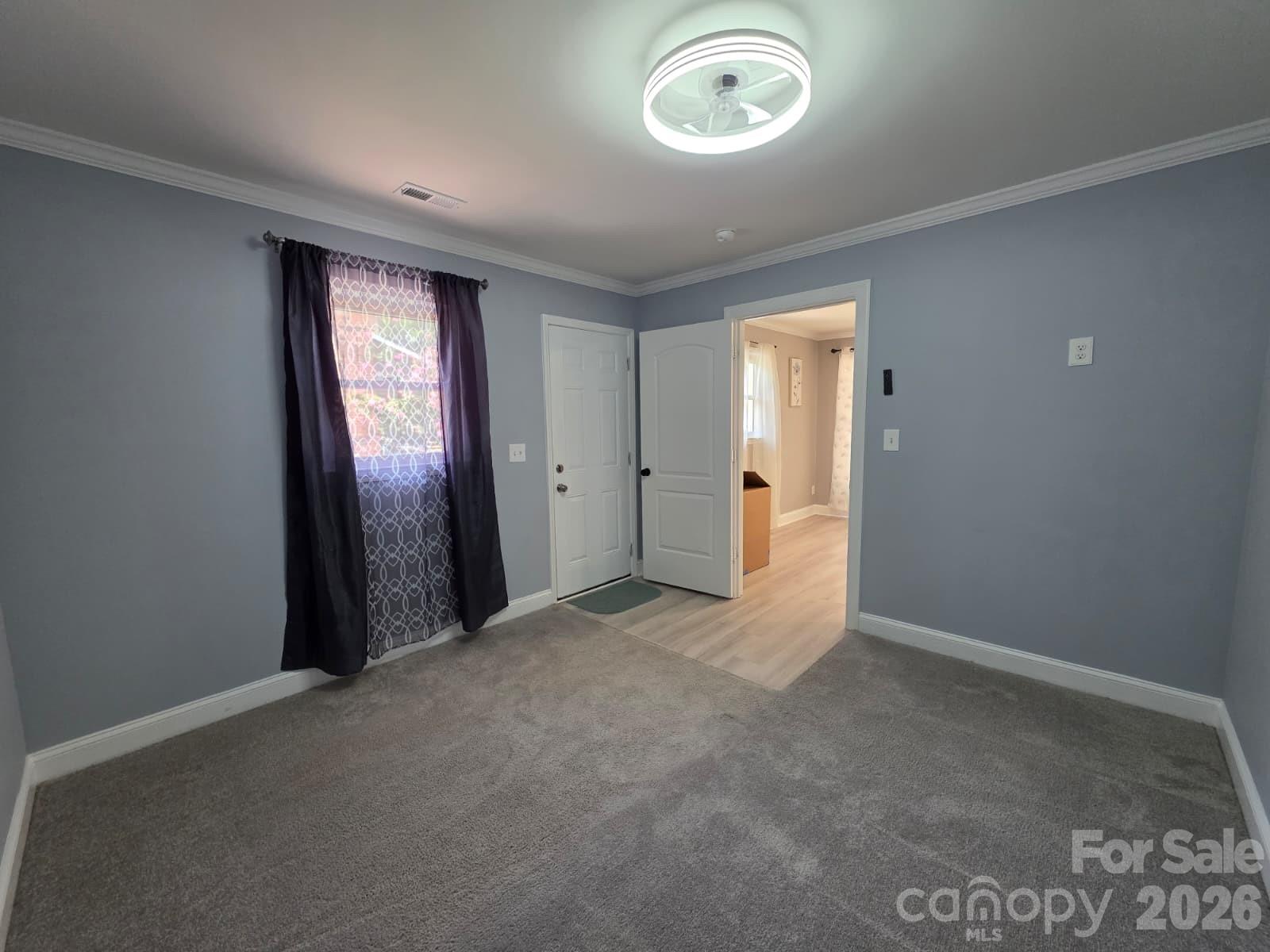 1501 VANCOUVER Drive — Charlotte