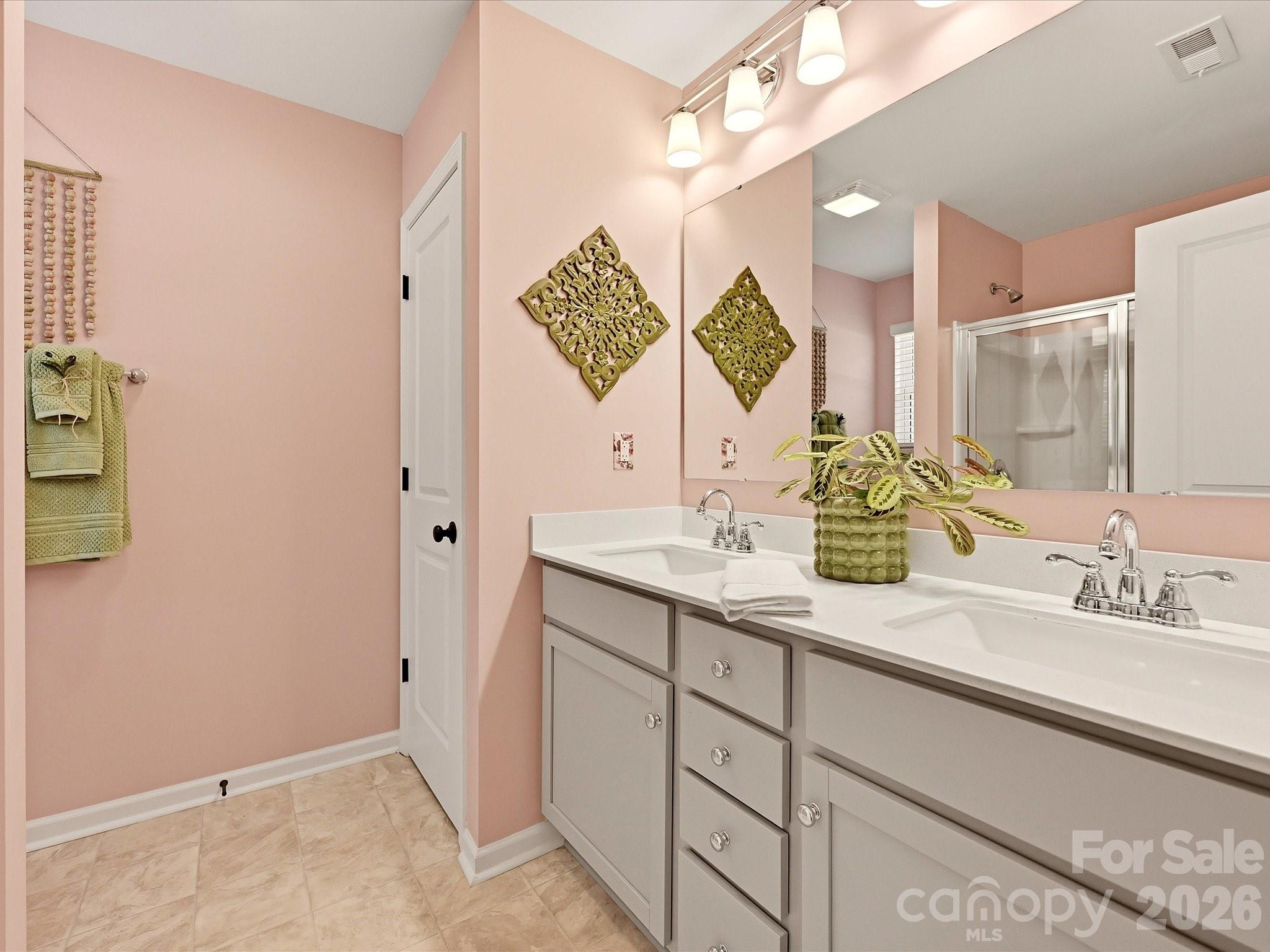 2018 Crooked Oak Lane — York