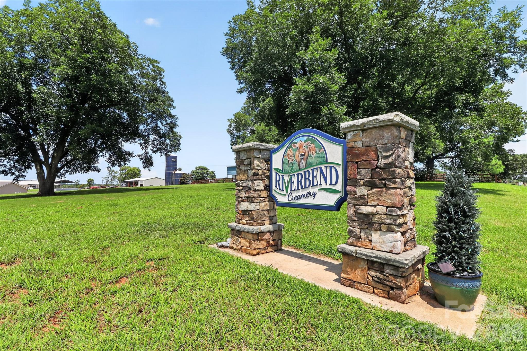 3889 Ritchie Road — Lincolnton