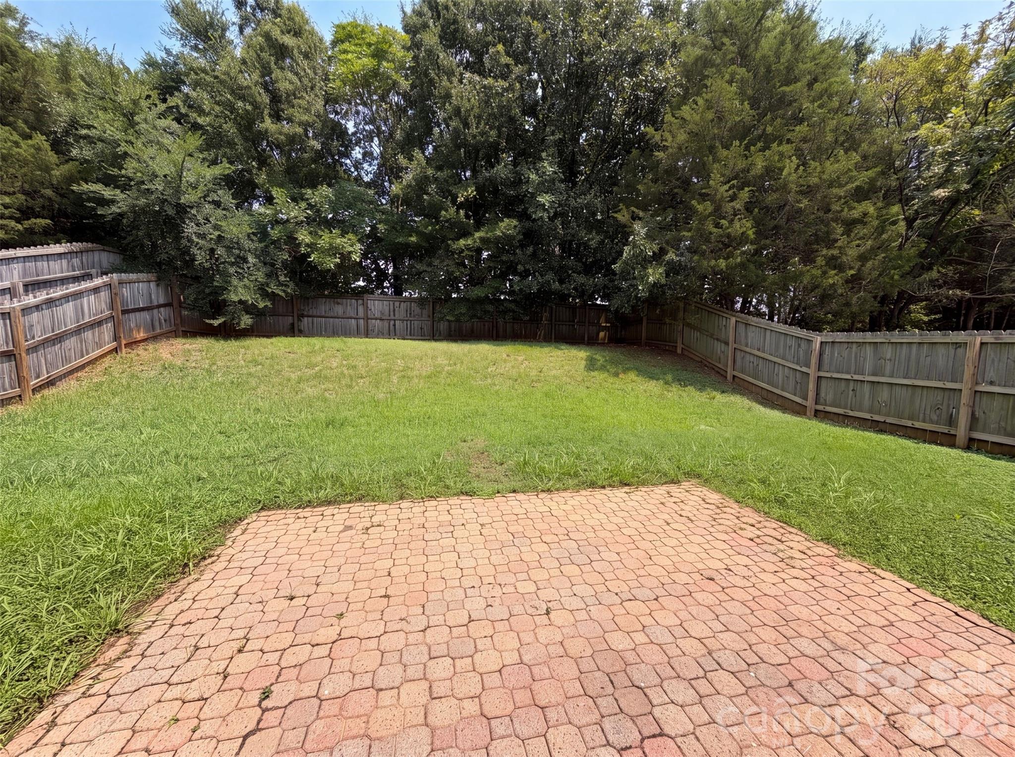 5714 Waverly Lynn Lane — Charlotte